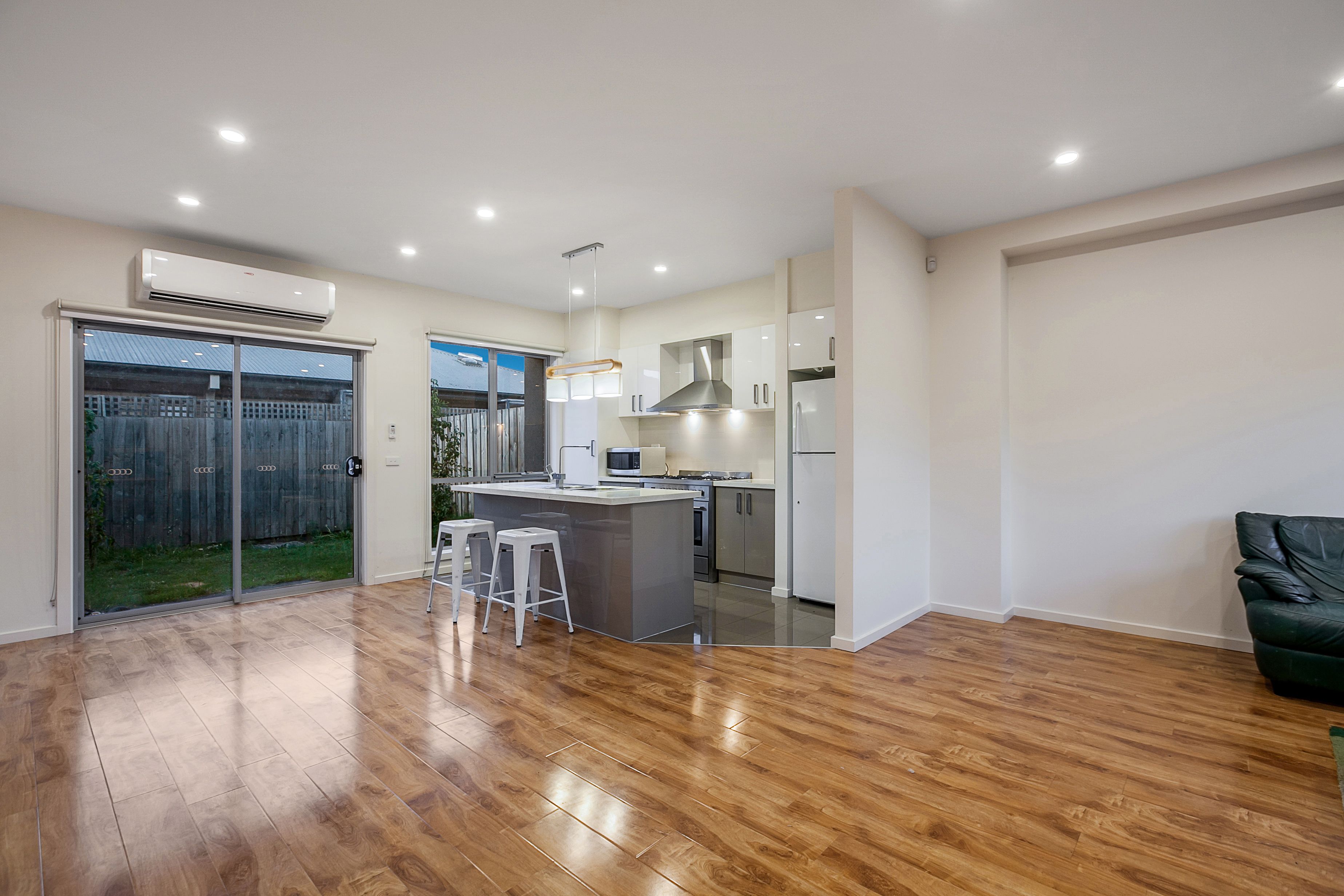 2/20 Bristol Road, Pascoe Vale, VIC 3044