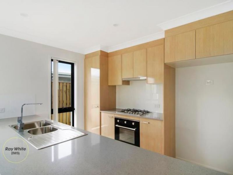 13 Rise Crescent, Pimpama, QLD 4209