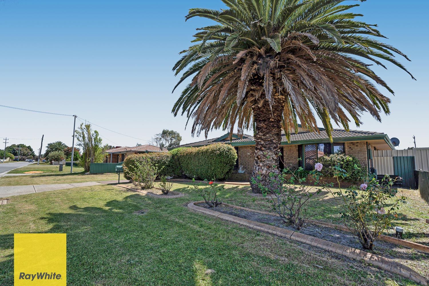 26 Parana Crescent, Beechboro, WA 6063