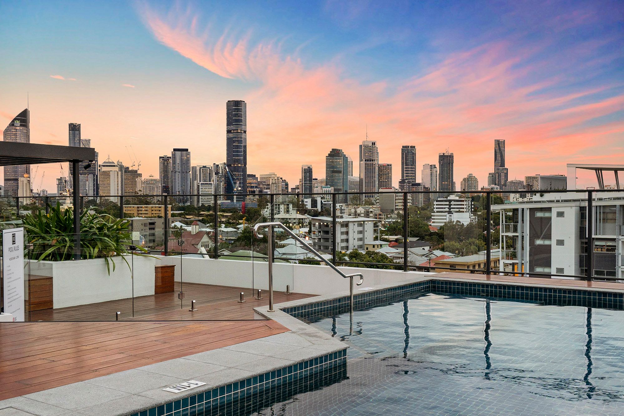 207/18 Duke Street, Kangaroo Point, QLD 4169