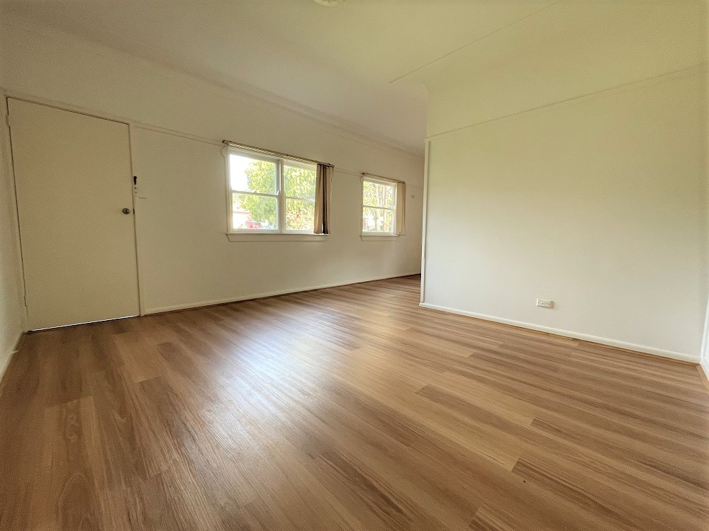23 Ivanhoe Place, Ingleburn, NSW 2565
