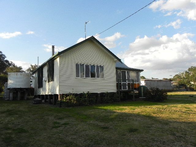 60 O'Shea Avenue, Southbrook, QLD 4363