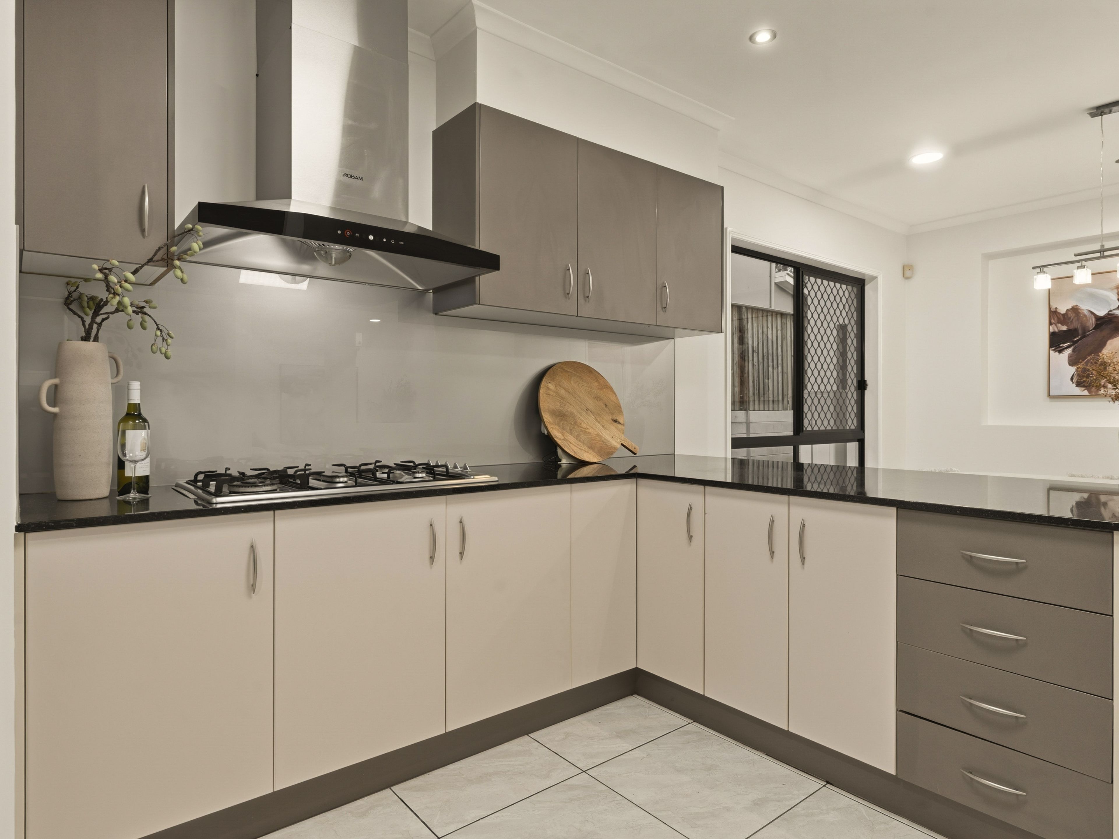 9 Trevi Close — photo 12 of 26