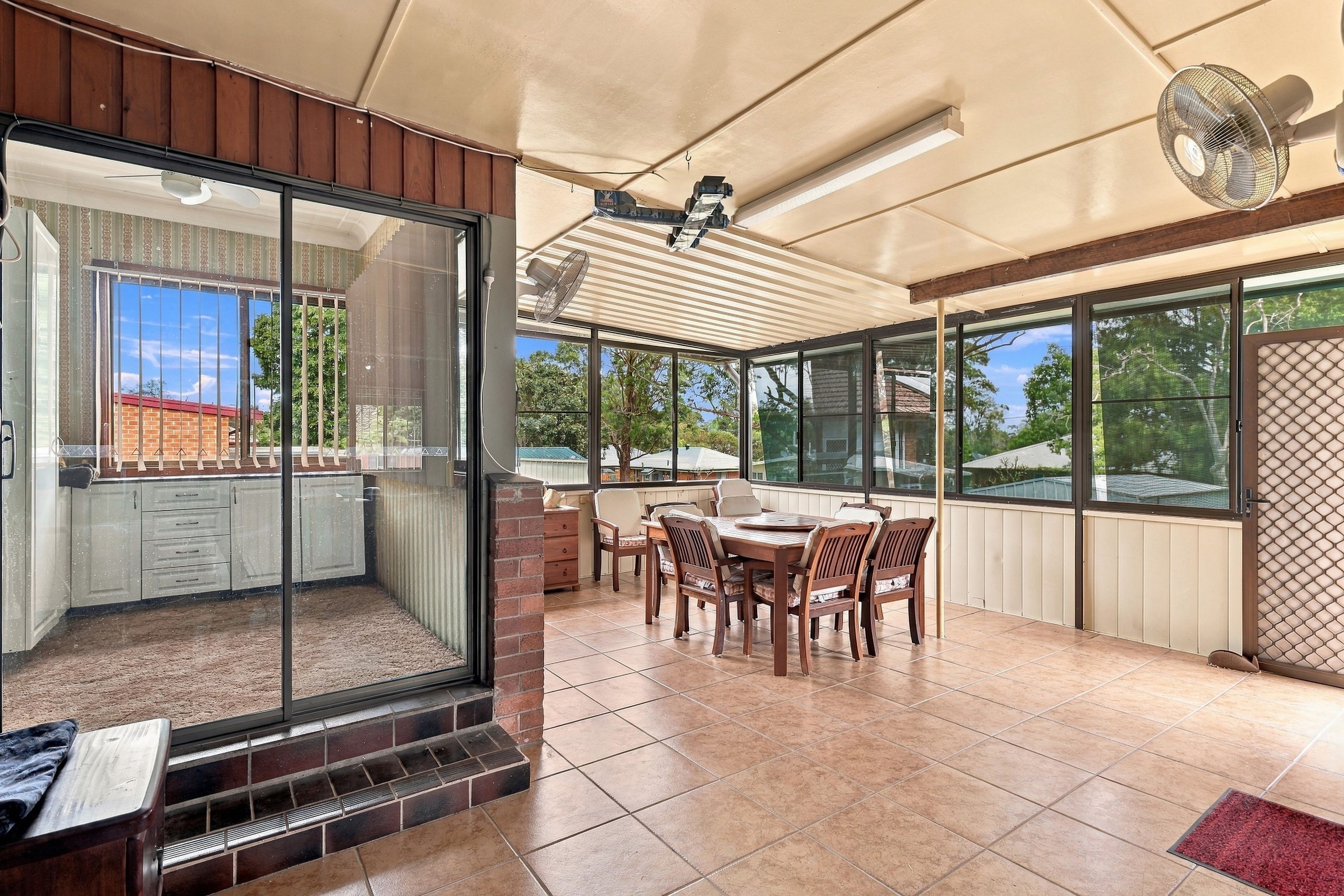 50 Wahroonga Street — photo 4 of 14