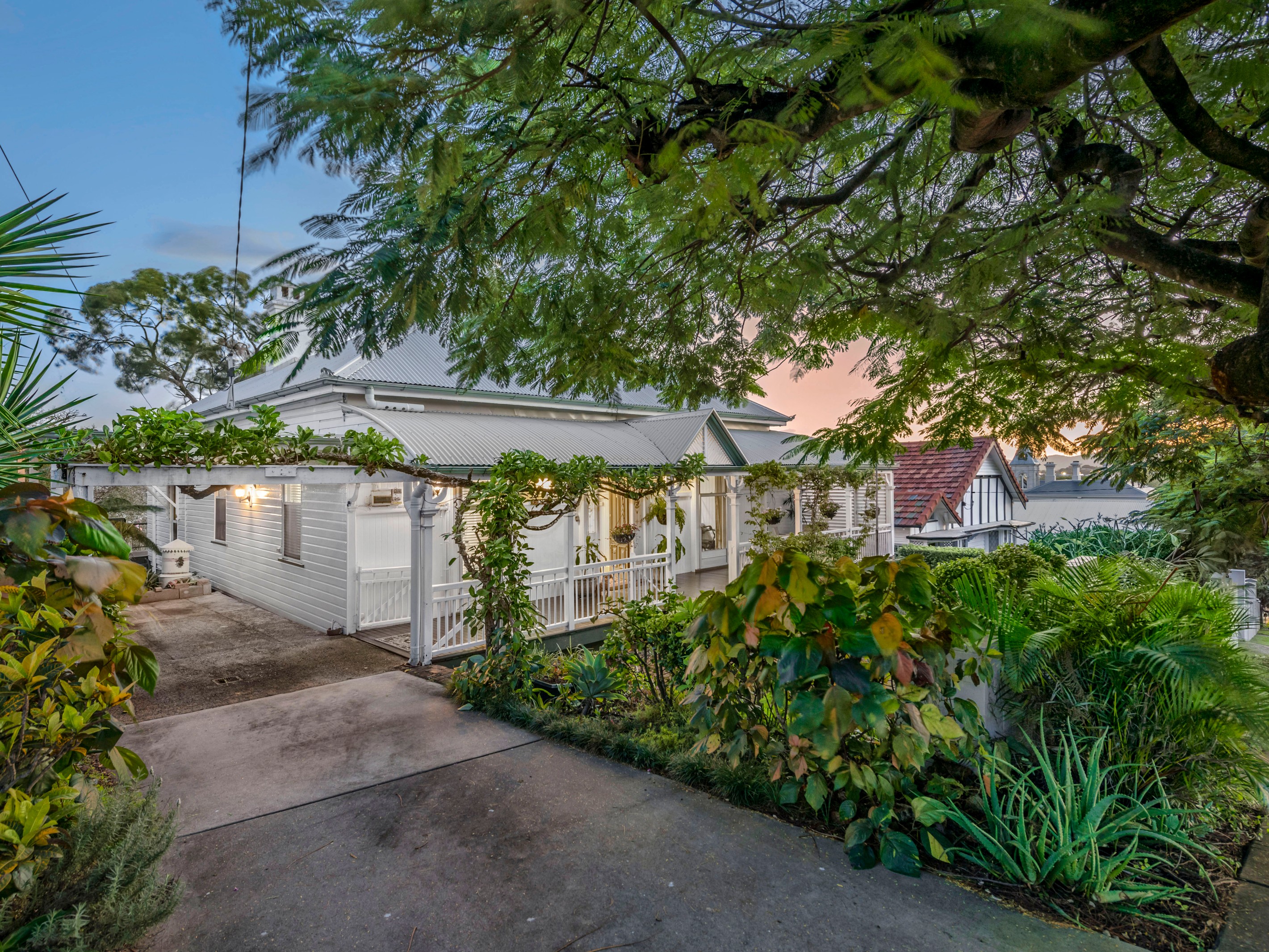 29 Queens Road, Hamilton, QLD 4007