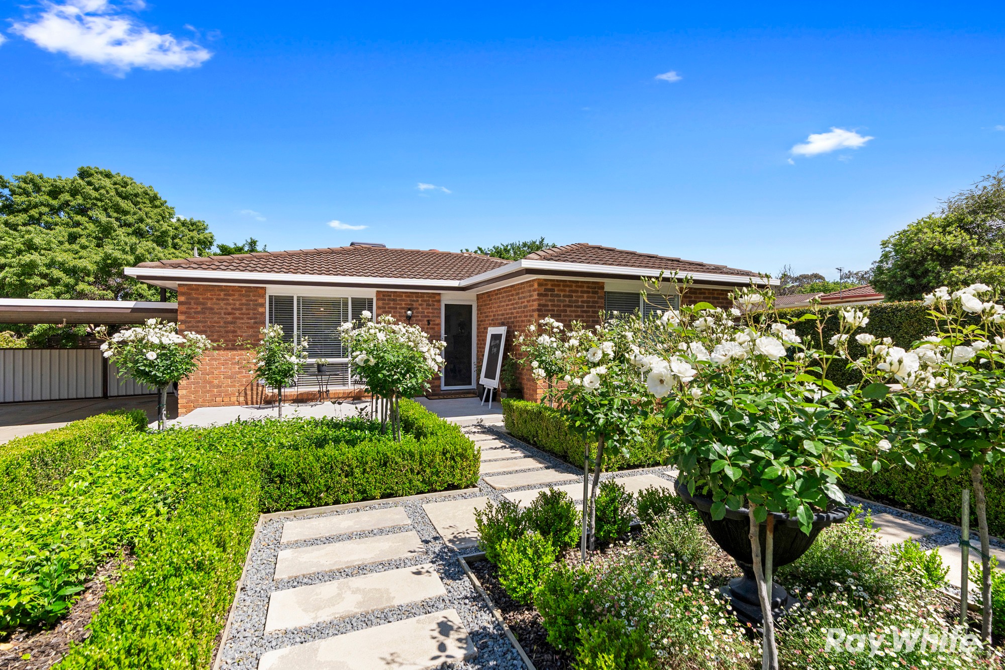 9 Atkins Place, Estella, NSW 2650