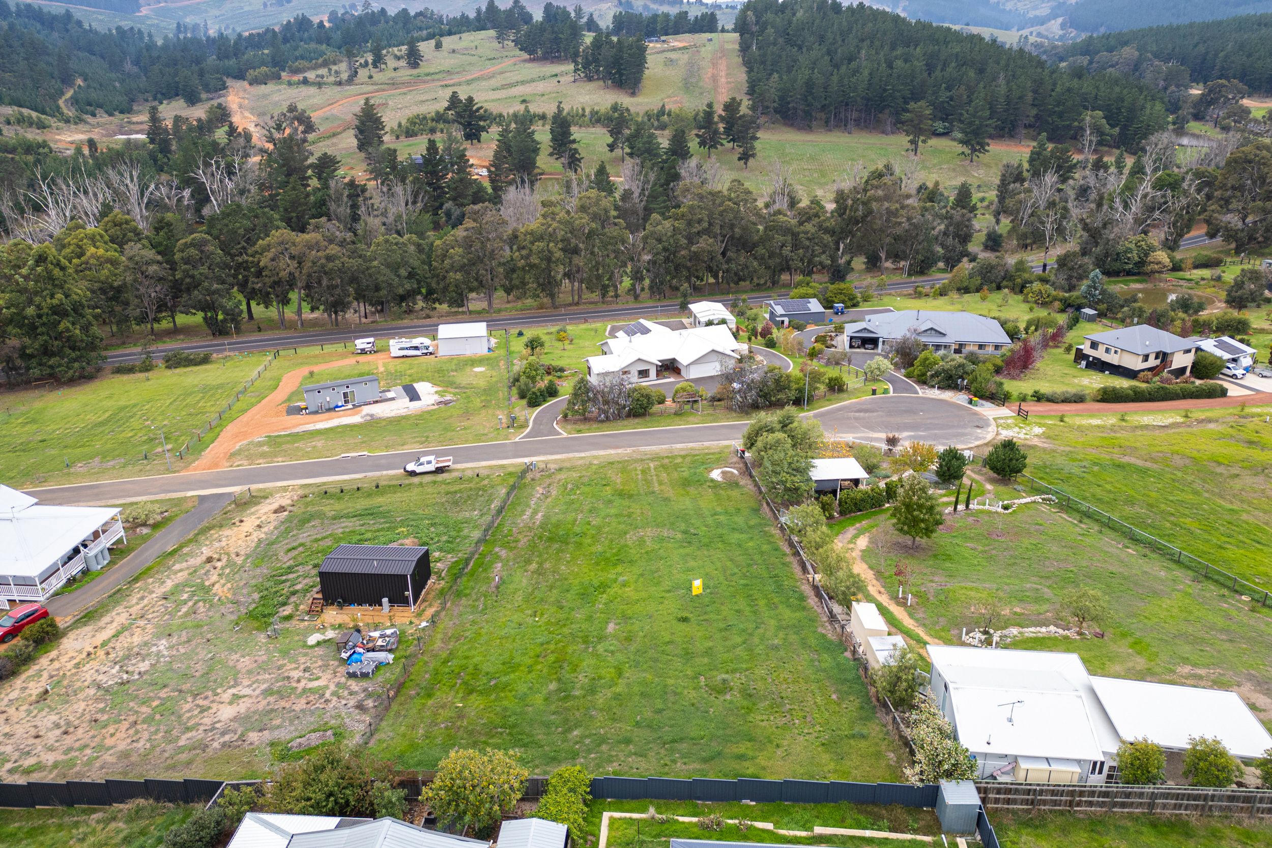 8A Diggers Green, Nannup, WA 6275