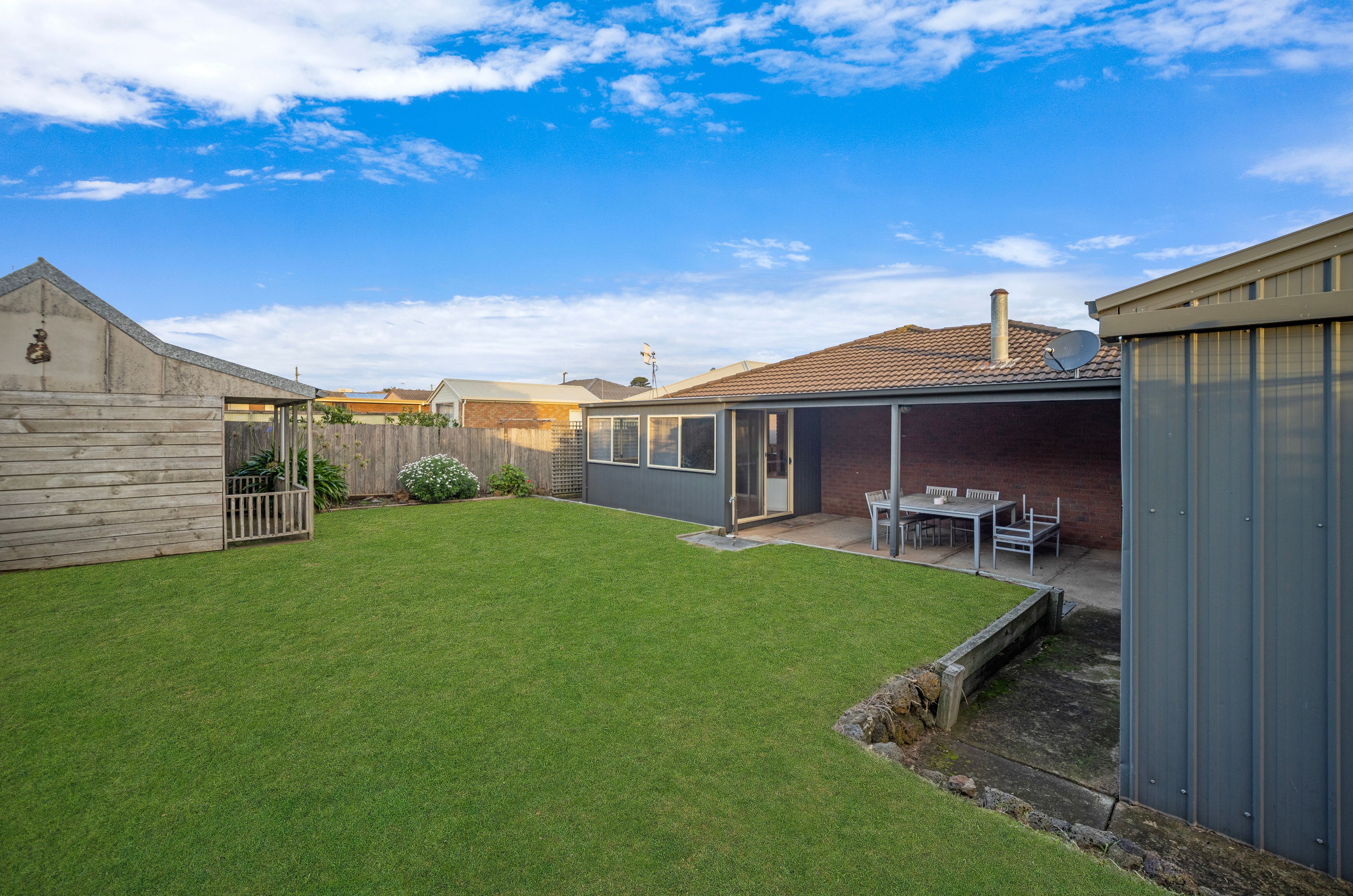 14 Paton Street — photo 12 of 12