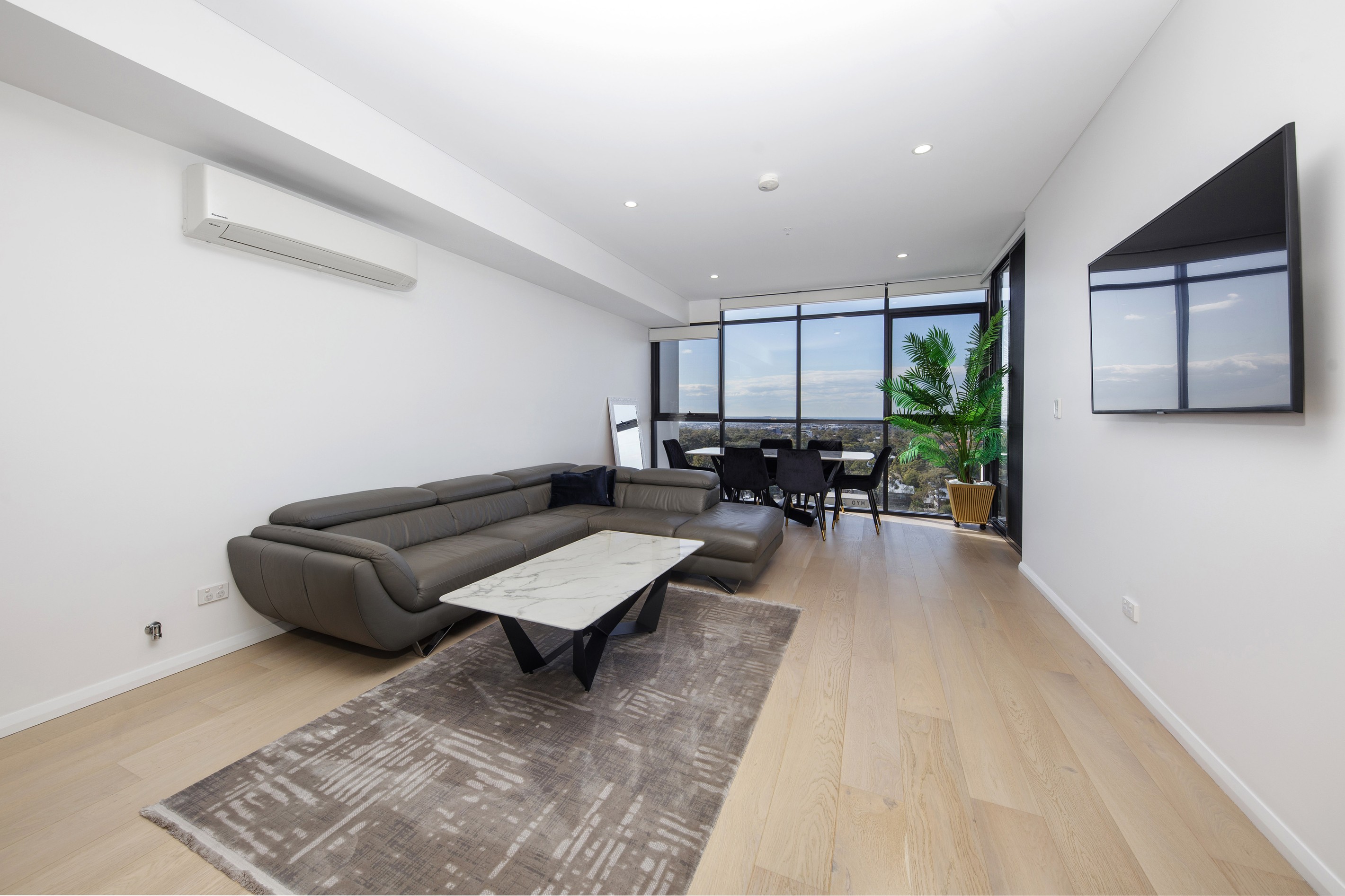 615/10 Village Place, Kirrawee, NSW 2232