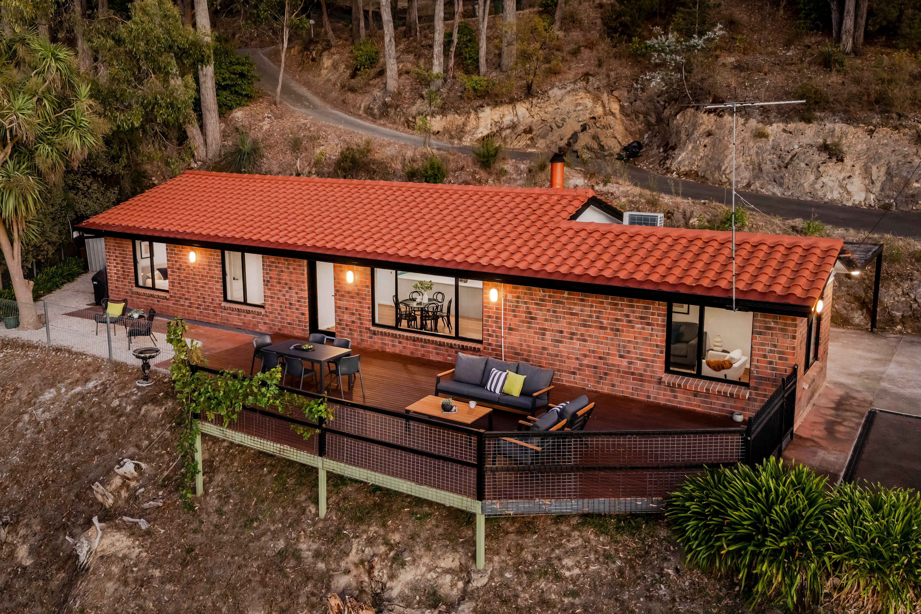 18 Elmstead Drive, Upper Sturt SA 5156
