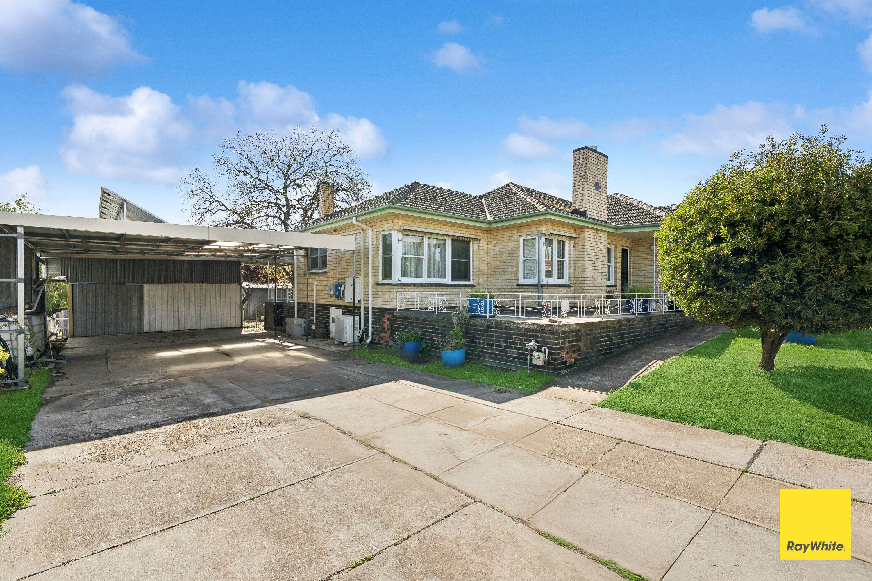 9 Lester Street, Sailors Gully, VIC 3556