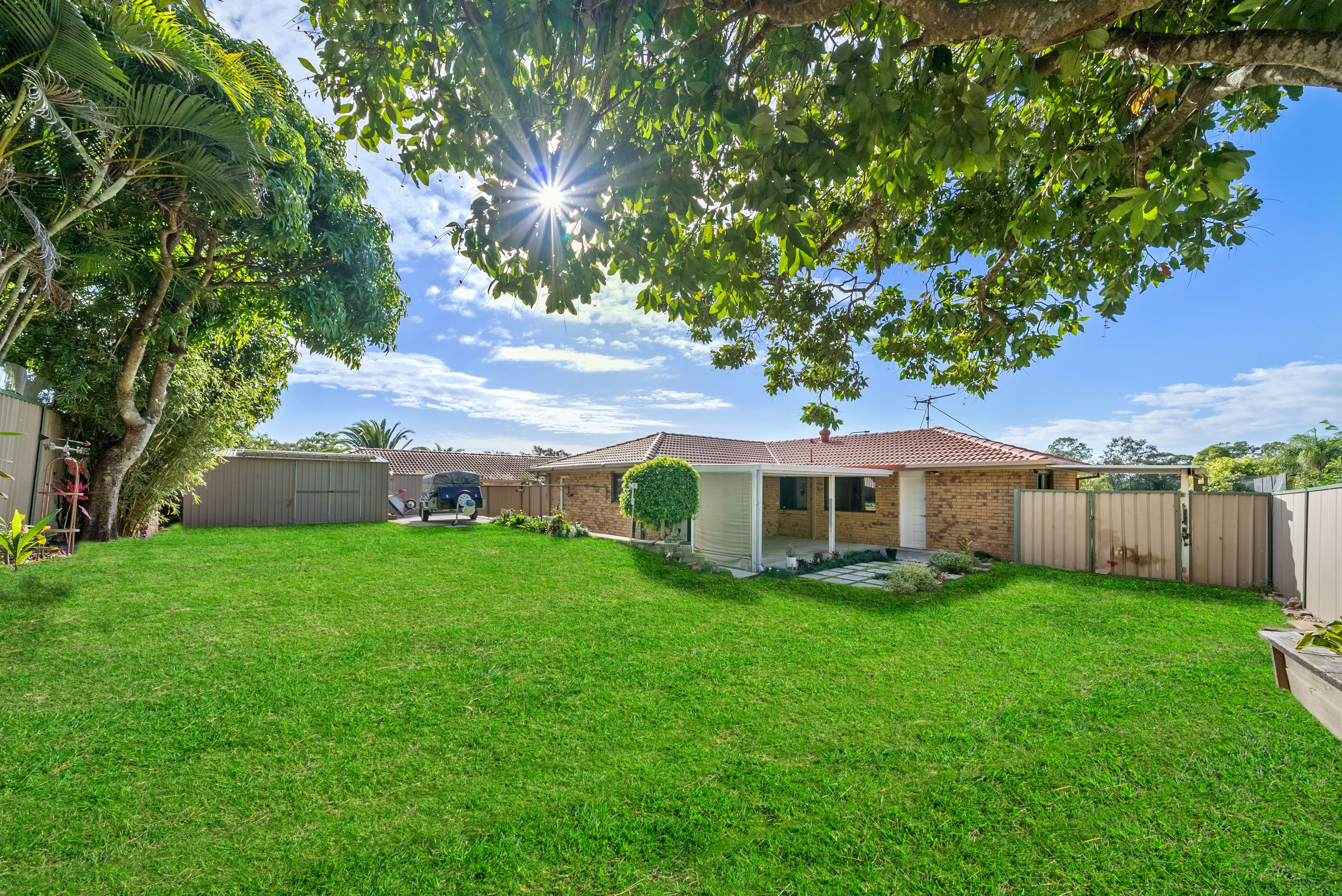 230 Discovery Drive, Helensvale, QLD 4212 - Sold House - Ray White Mian ...