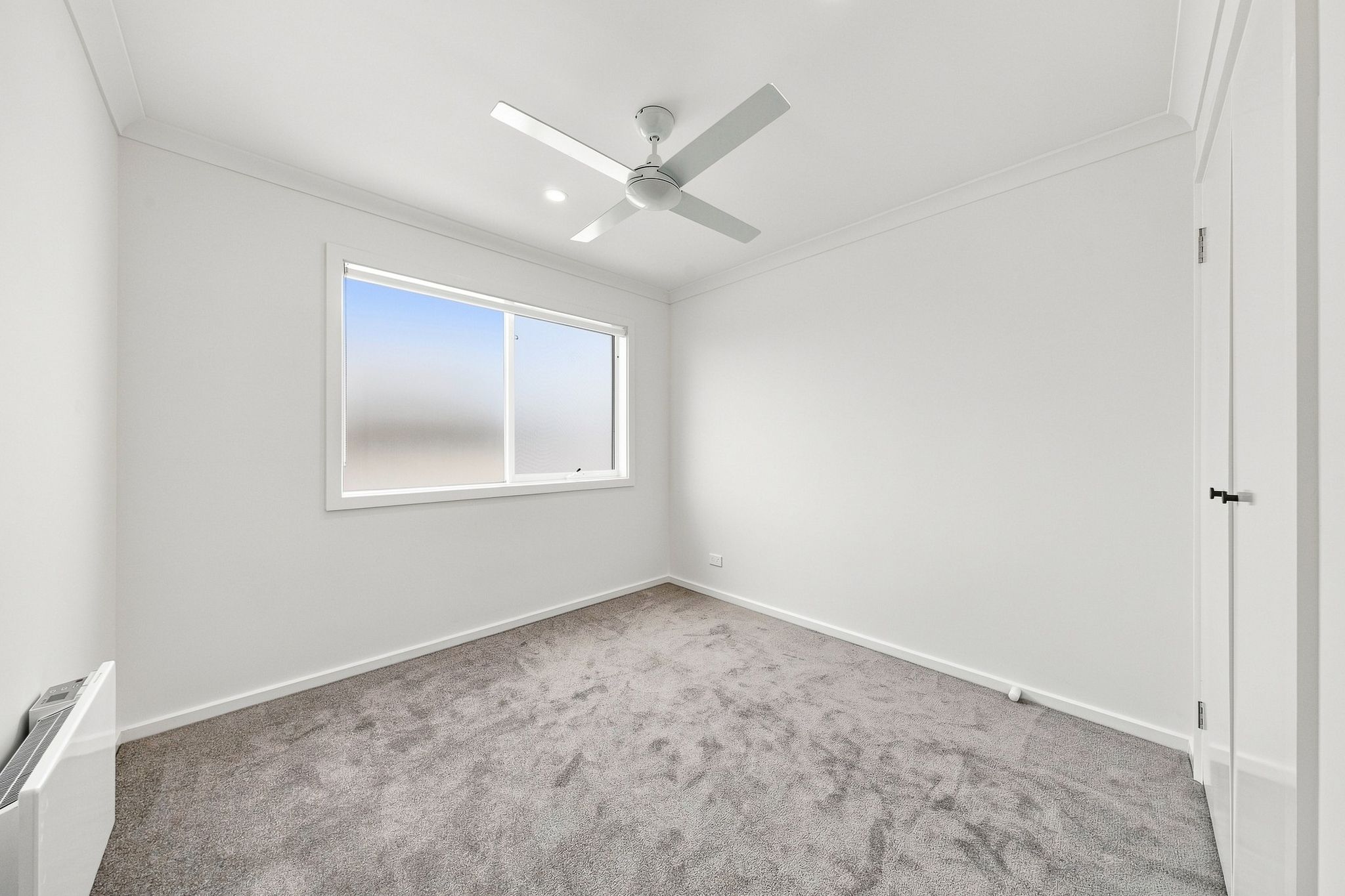 53 Lanark Street — photo 12 of 15