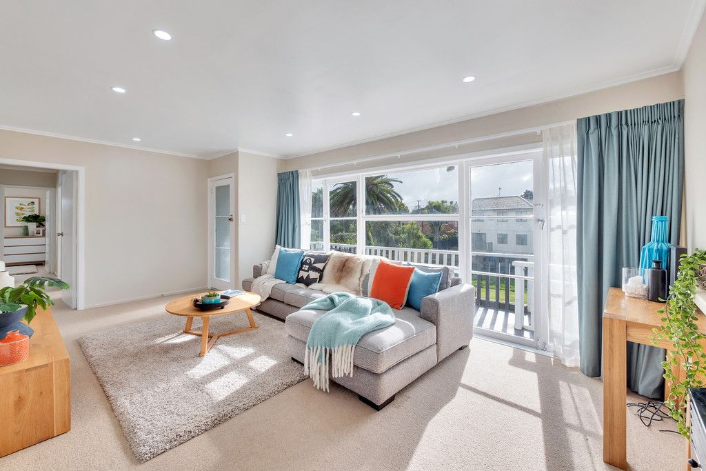 64 Hillside Road, Papatoetoe, Manukau City