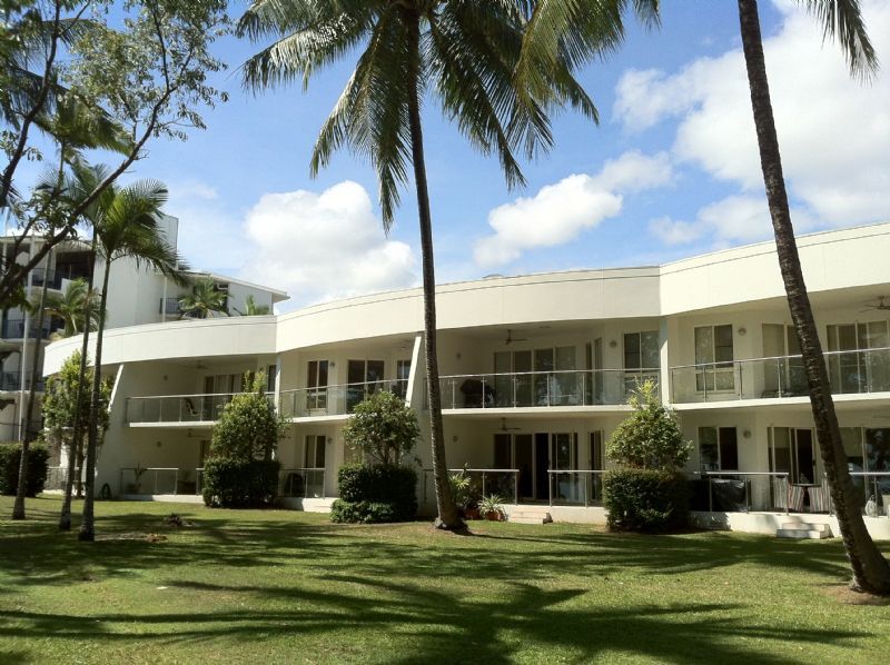 96 Moore Street, Trinity Beach QLD 4879