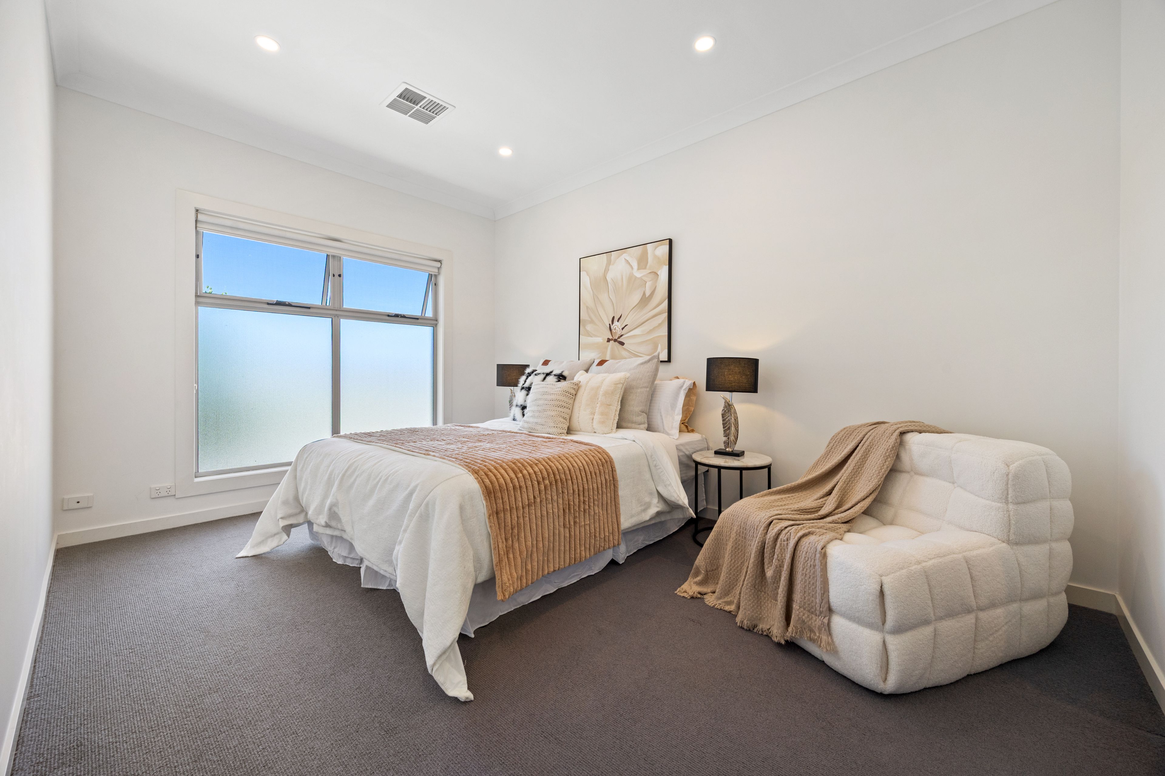 20E Chapel Street — photo 9 of 16
