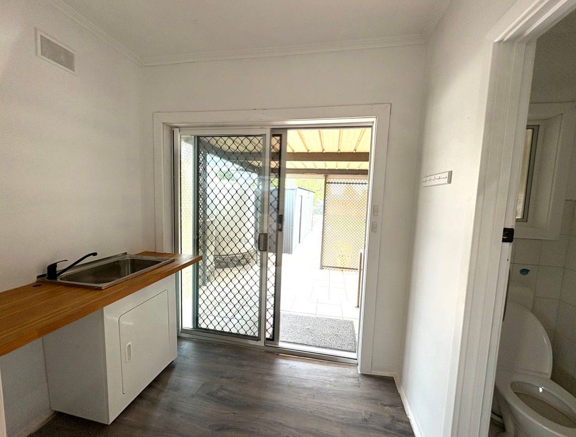 11 Lewthwaite Street — photo 8 of 16