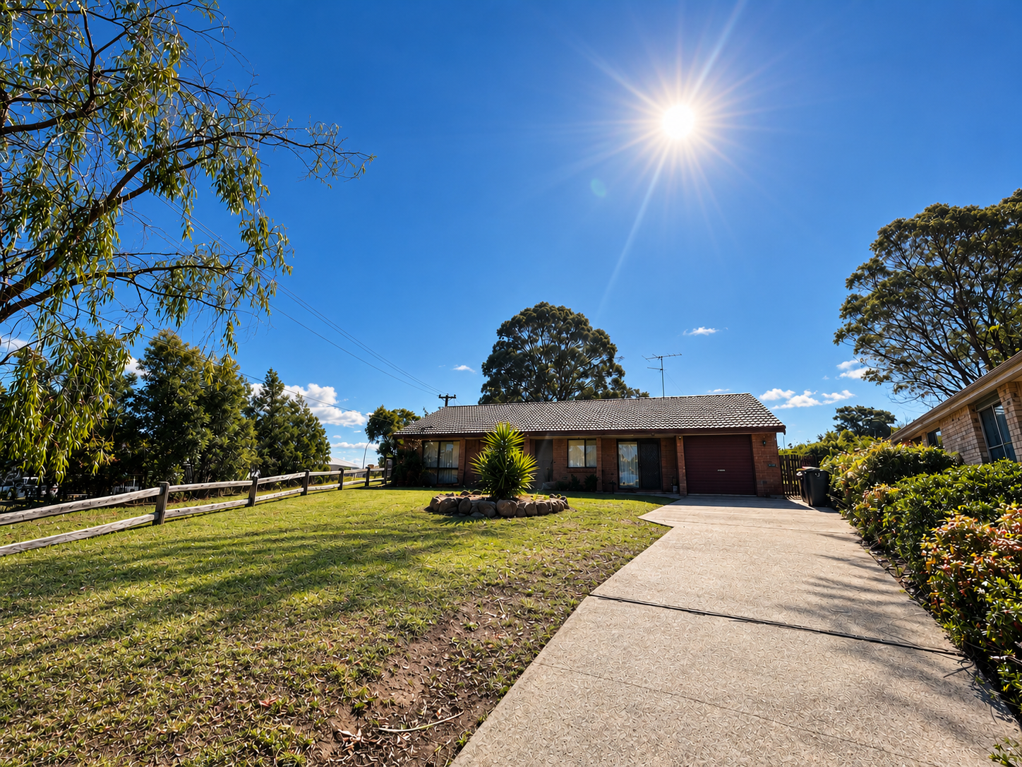 85 Pitt Street — photo from Ray White Macarthur Group