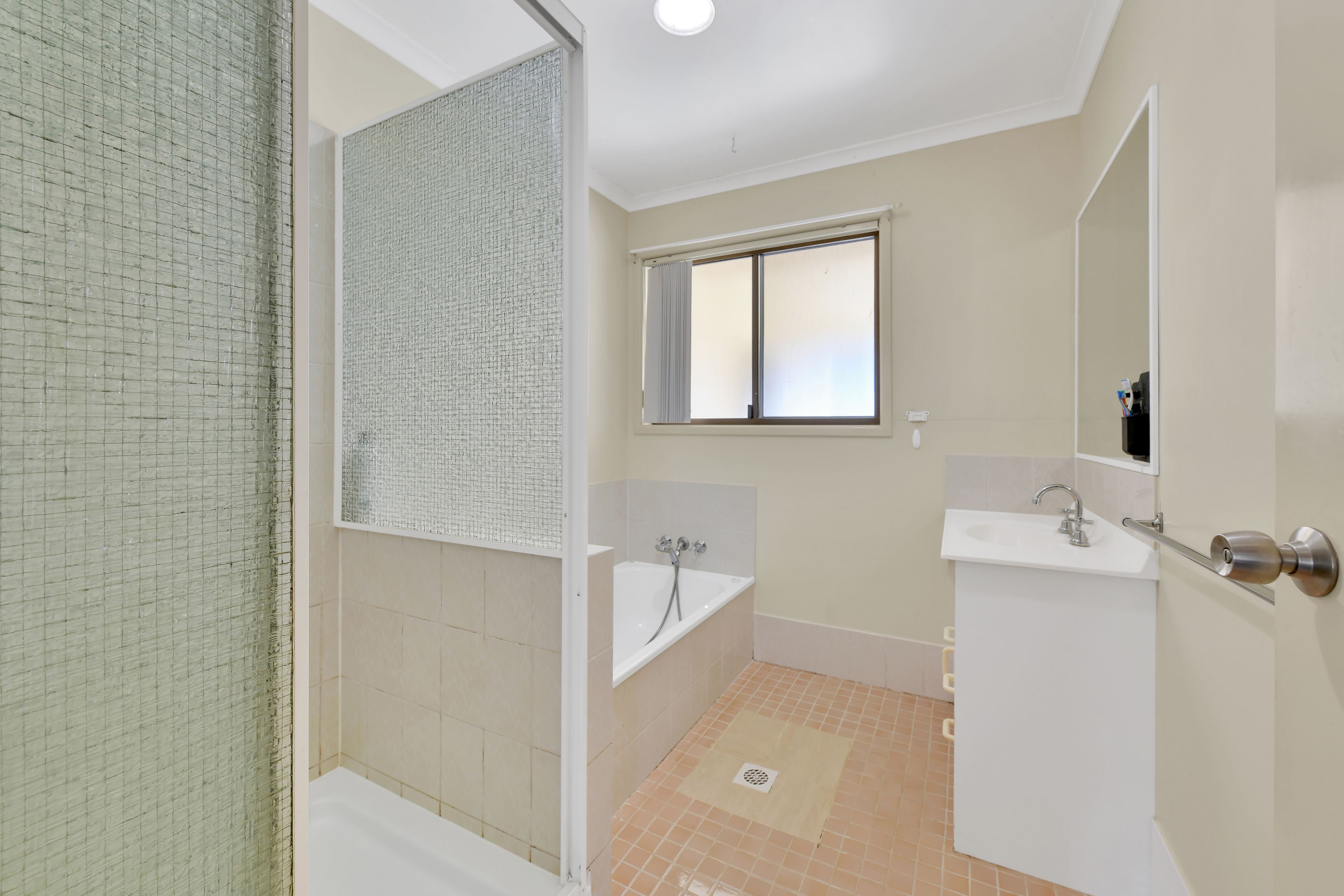 725 Munbilla Road — photo 17 of 21