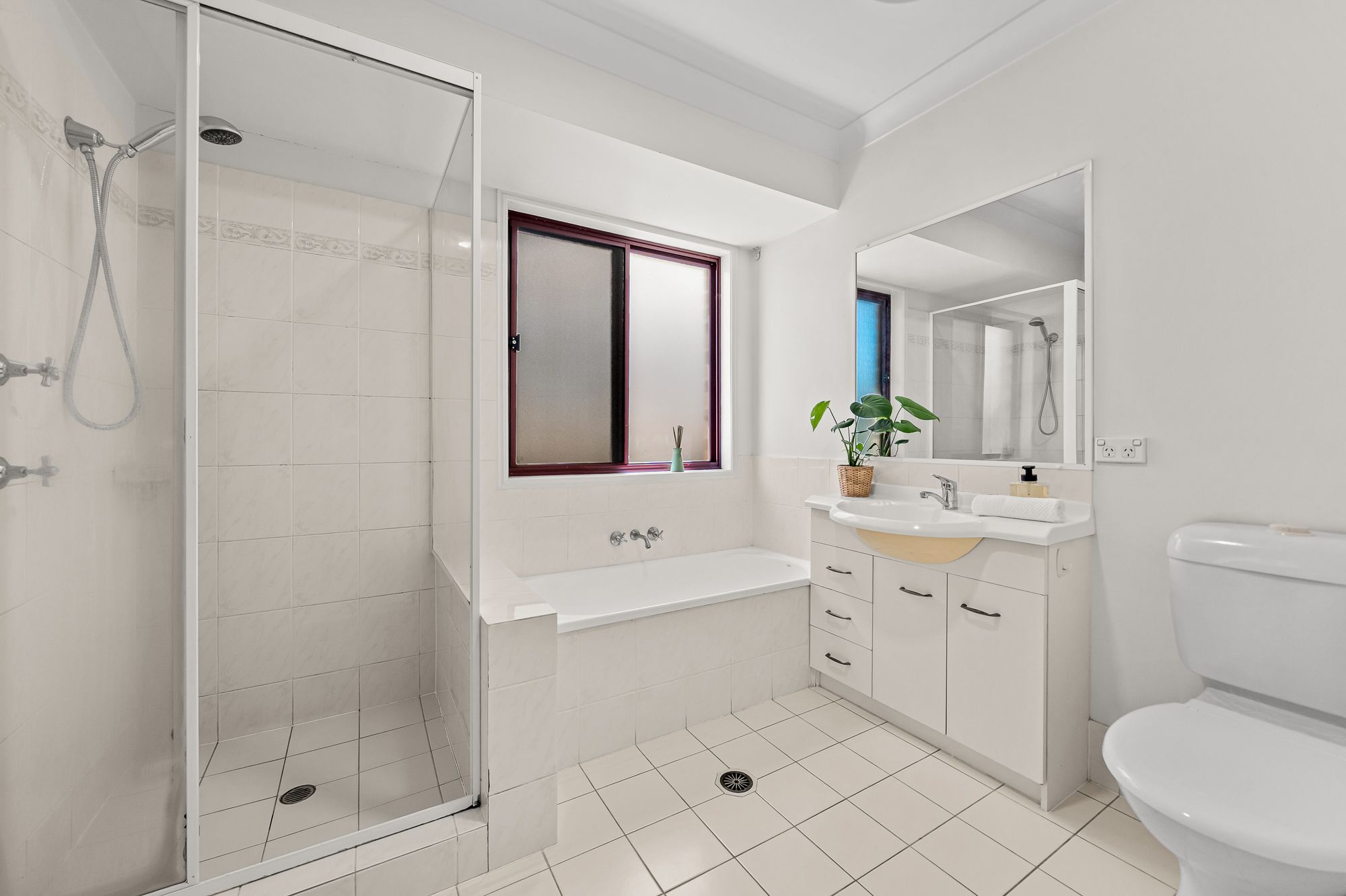 3/30 Lindeman Place — photo 13 of 21
