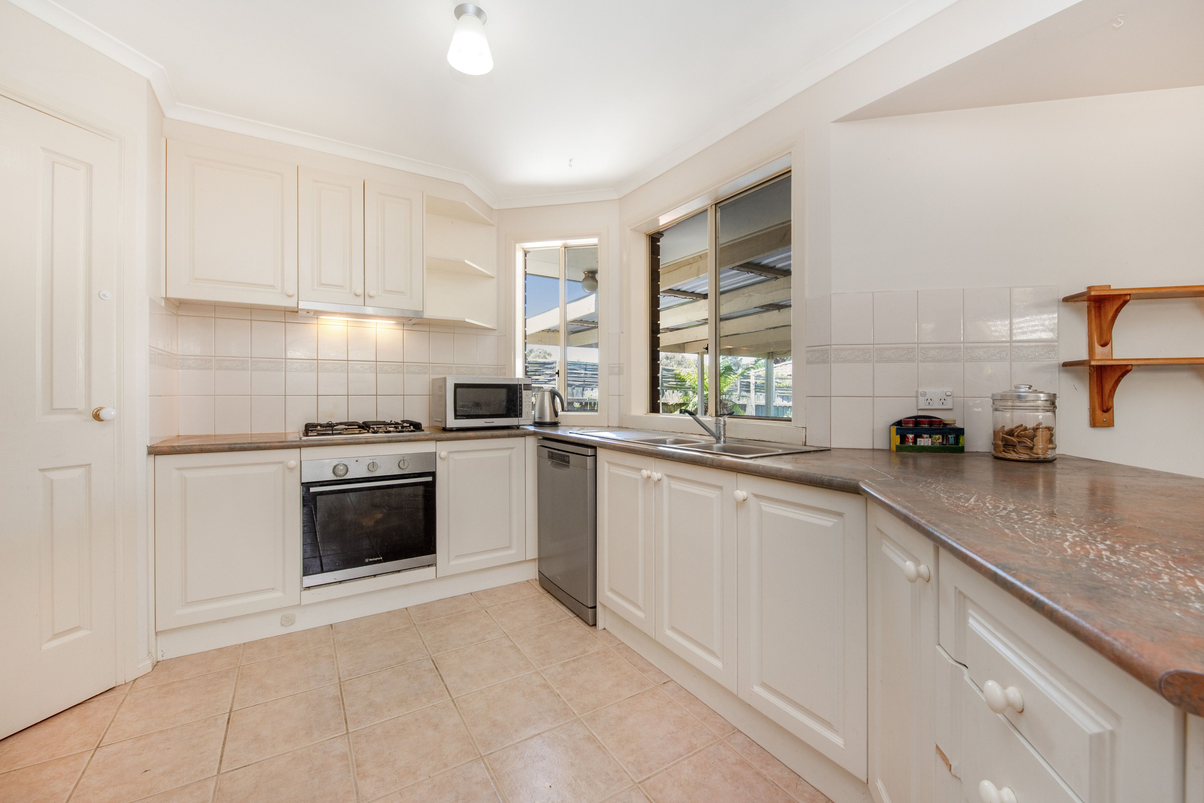 3 Claire Close, Pakenham, VIC 3810