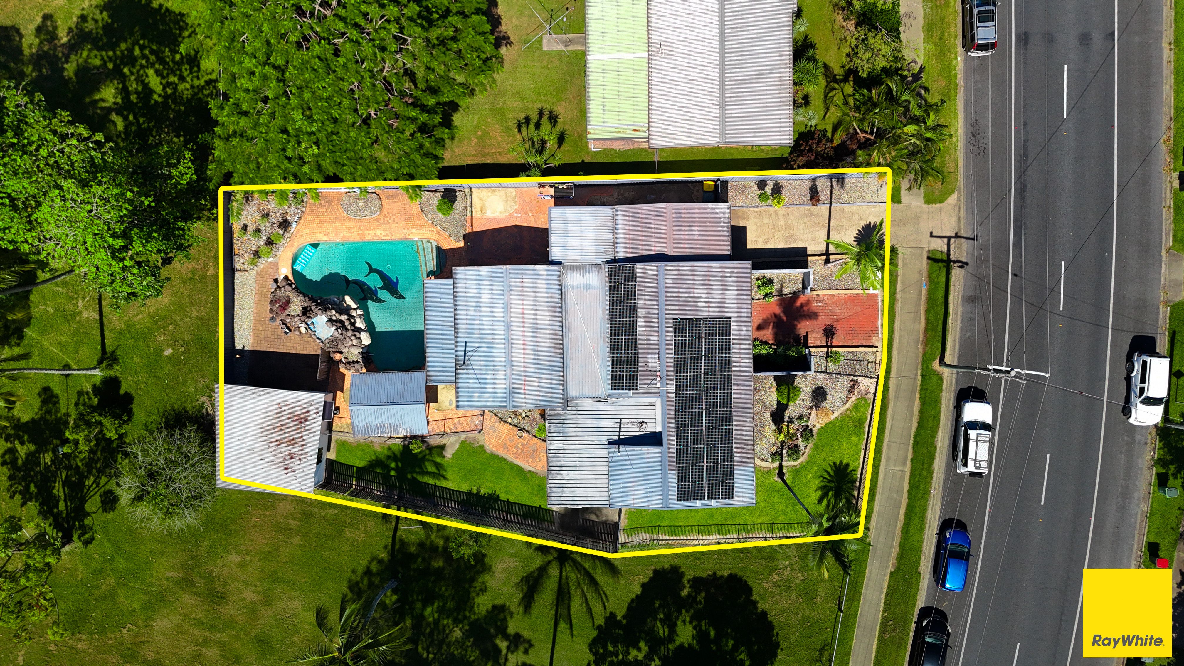 42 Jensen Street, Manoora, QLD 4870