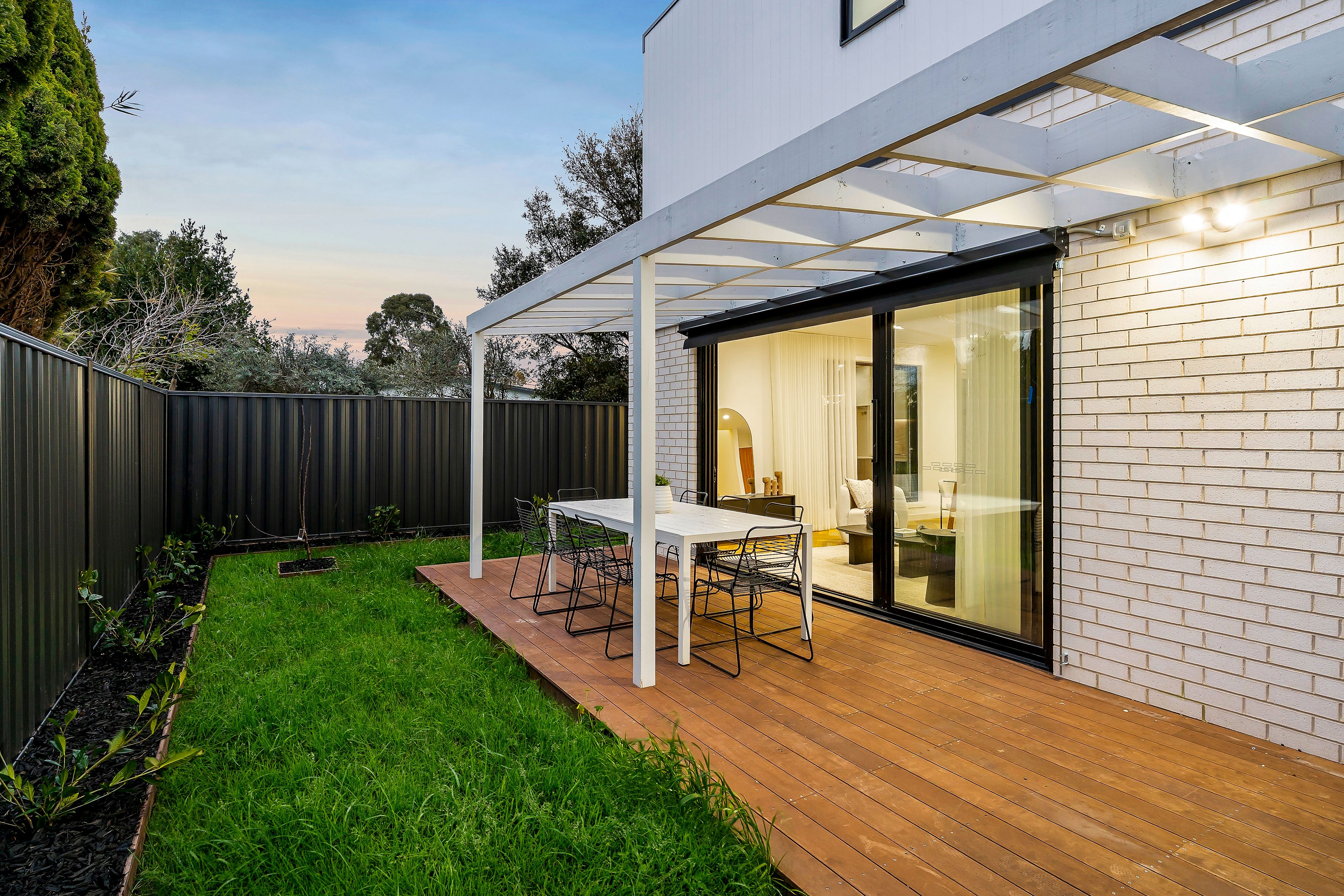 3/142 Lorne Street — photo 16 of 17