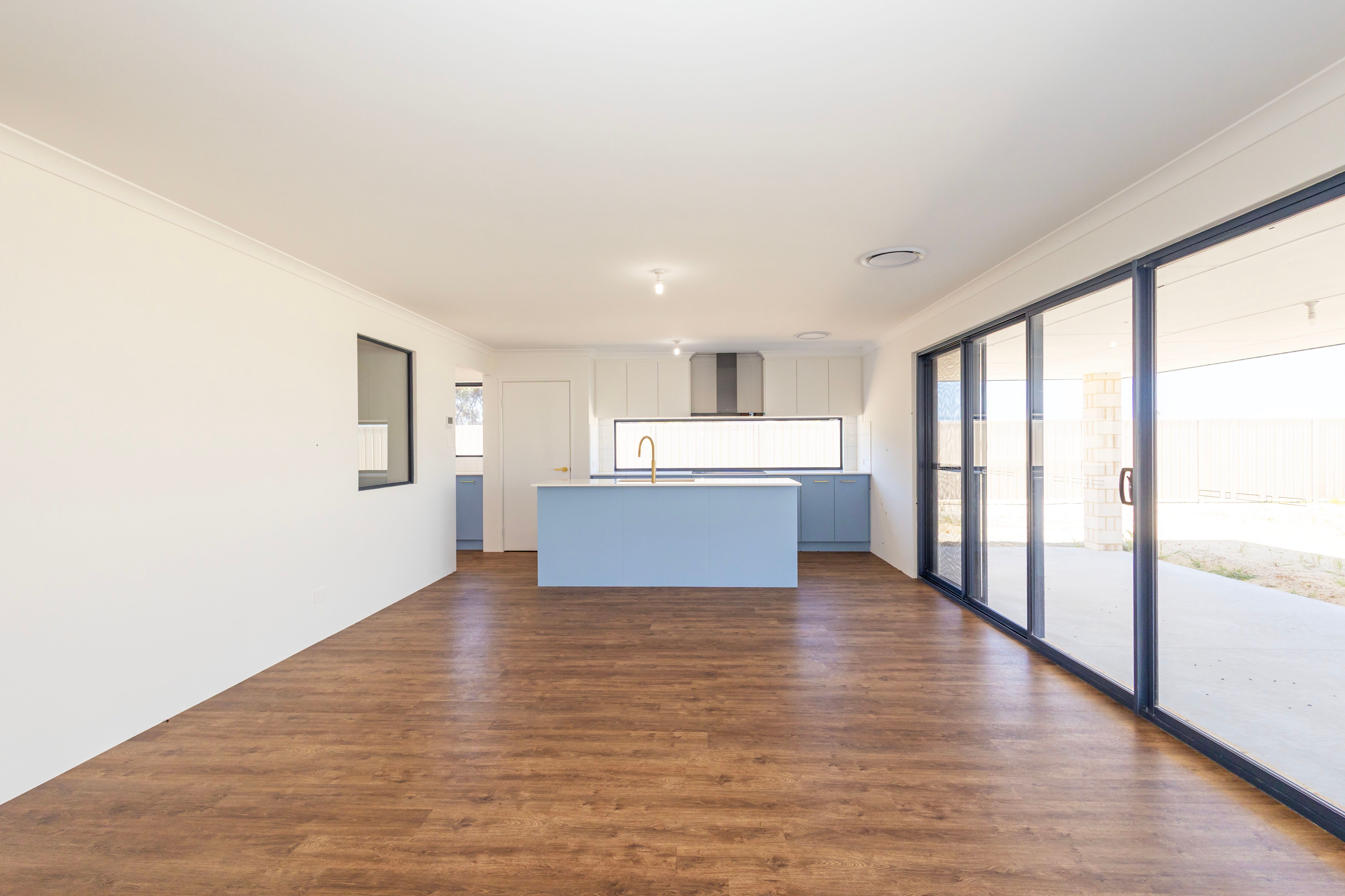 14 Miami Way — photo 17 of 27