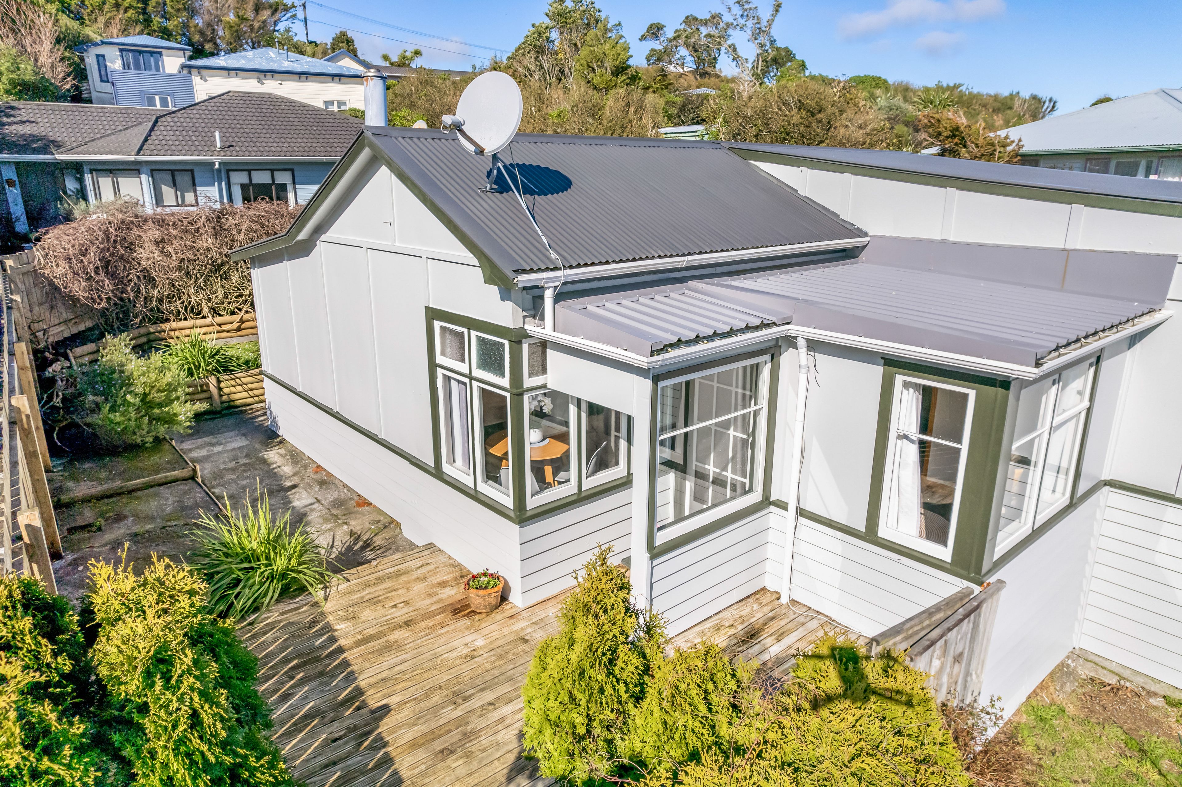 18 Chapman Street, Newlands, Wellington City