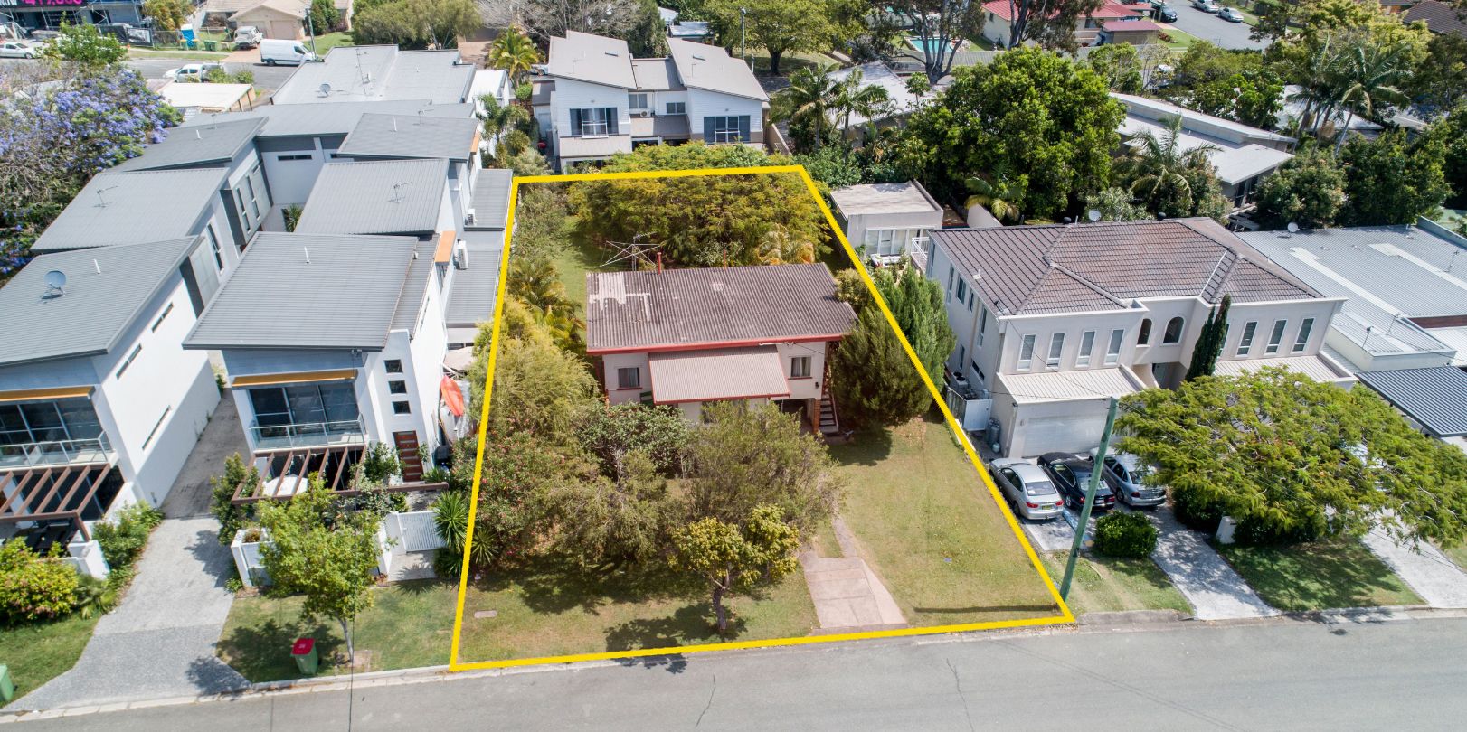 134 Eugaree Street, Southport, QLD 4215