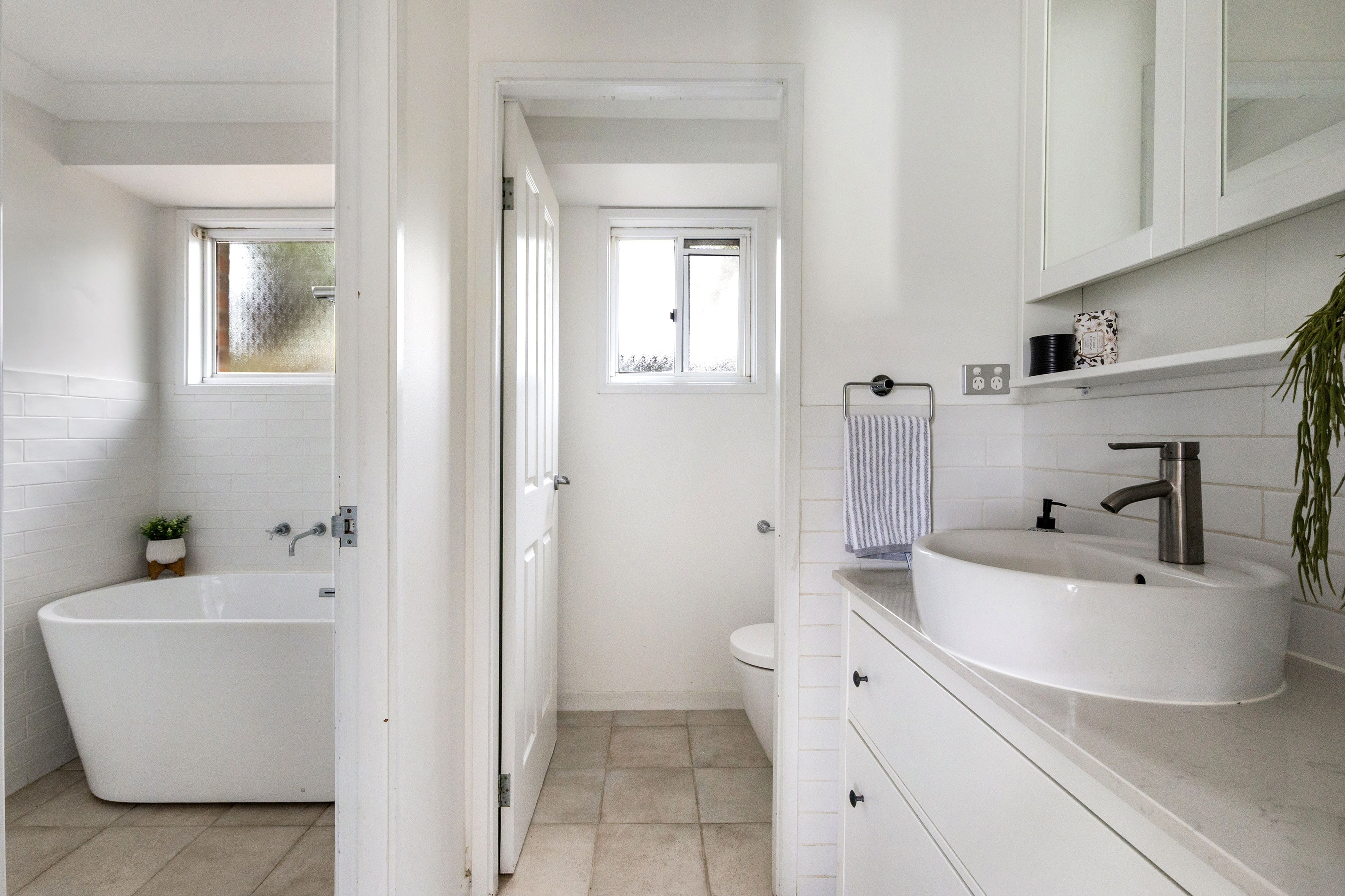12 Gabrielle Close — photo 6 of 9