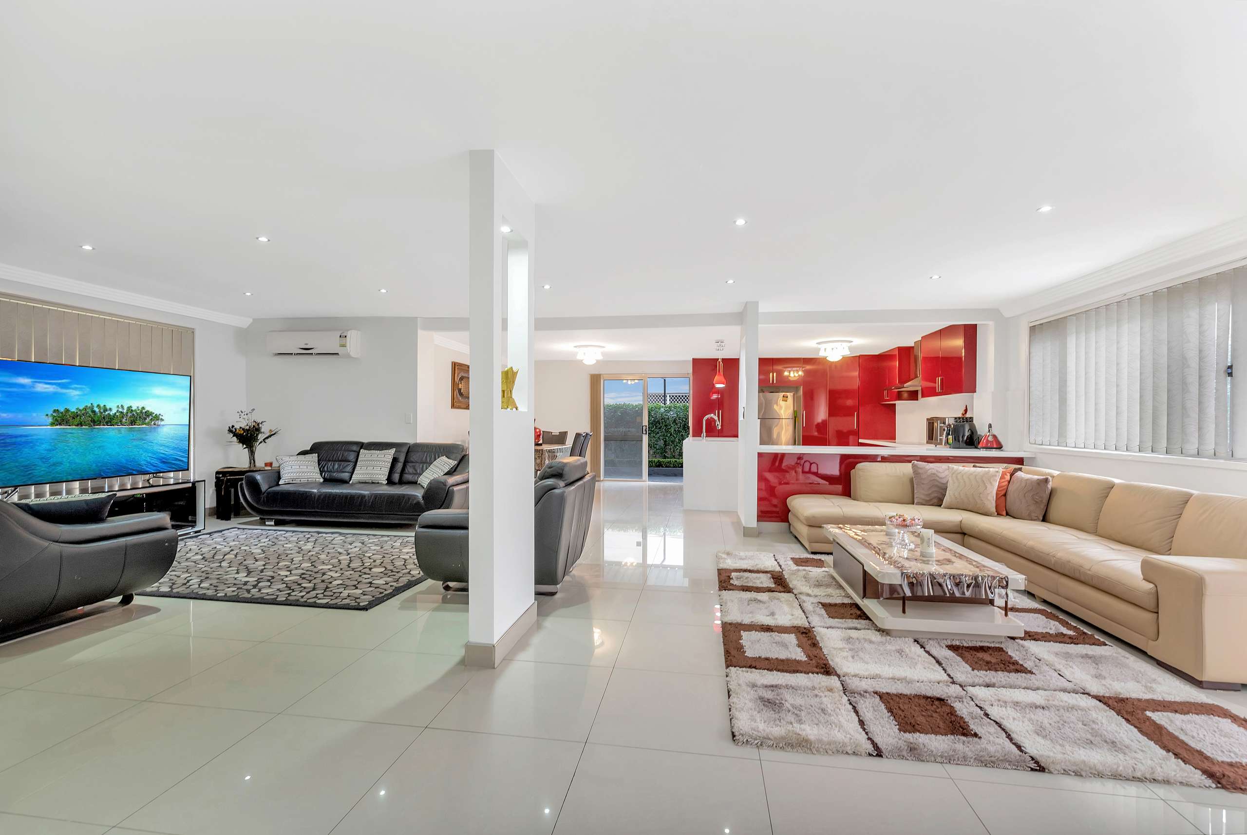 16 Hampshire Place, Wakeley, NSW 2176