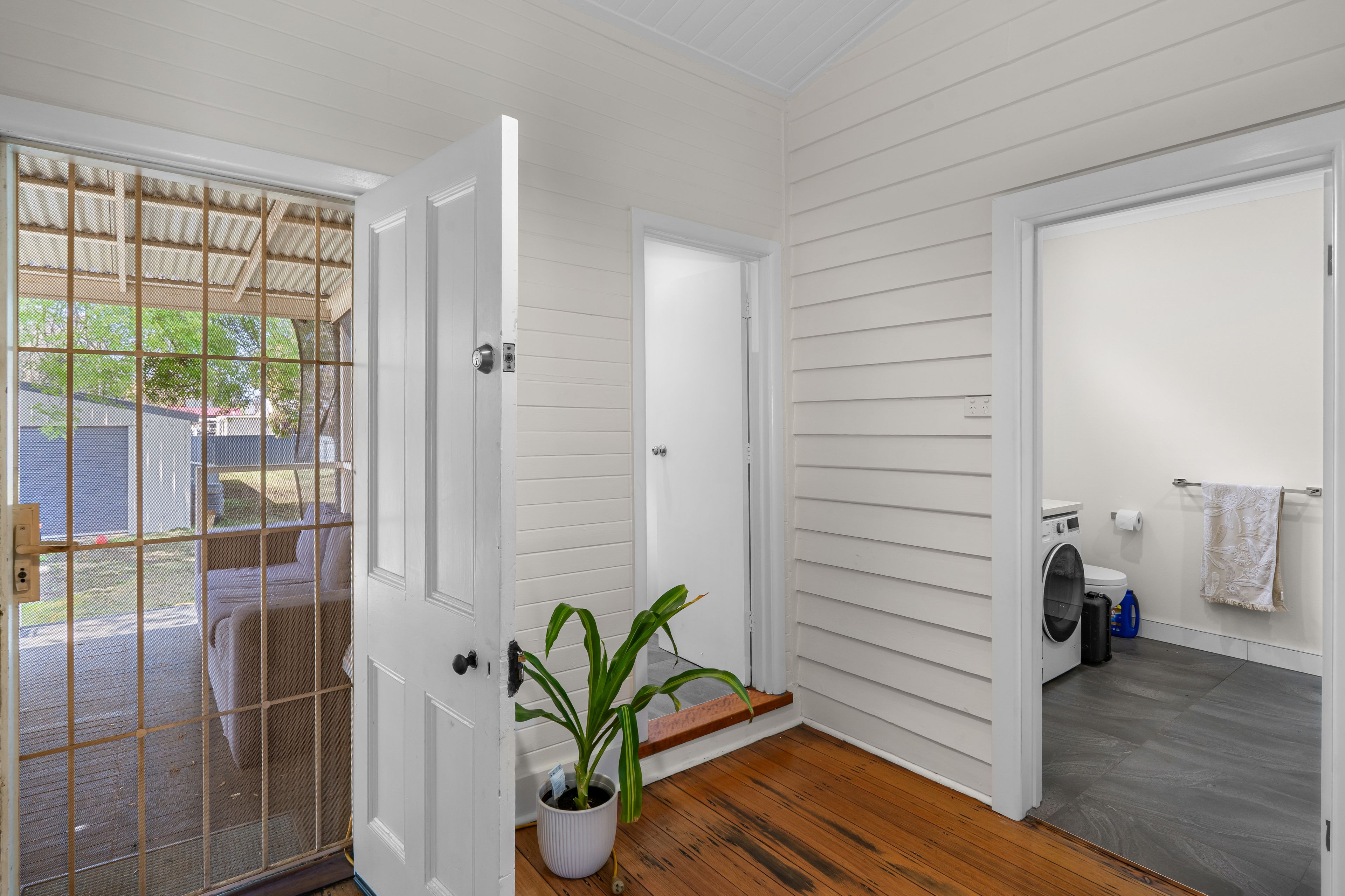 54 Oak Street — photo 3 of 15