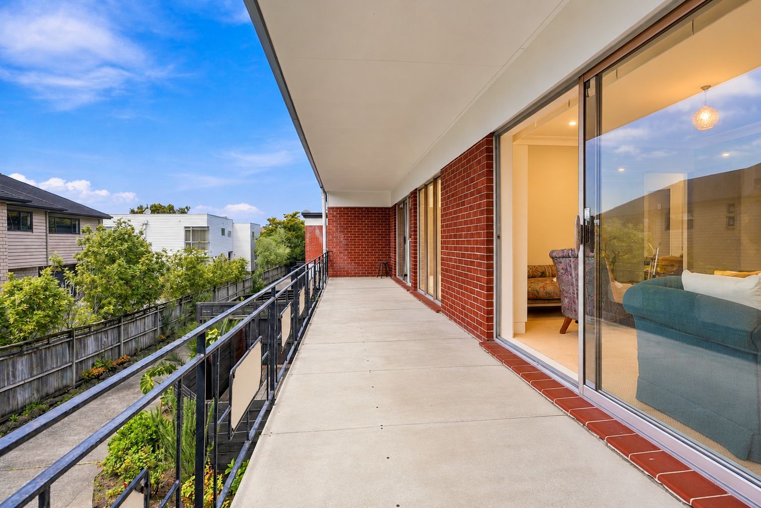 1/8 Wolsley Avenue, Milford, North Shore City