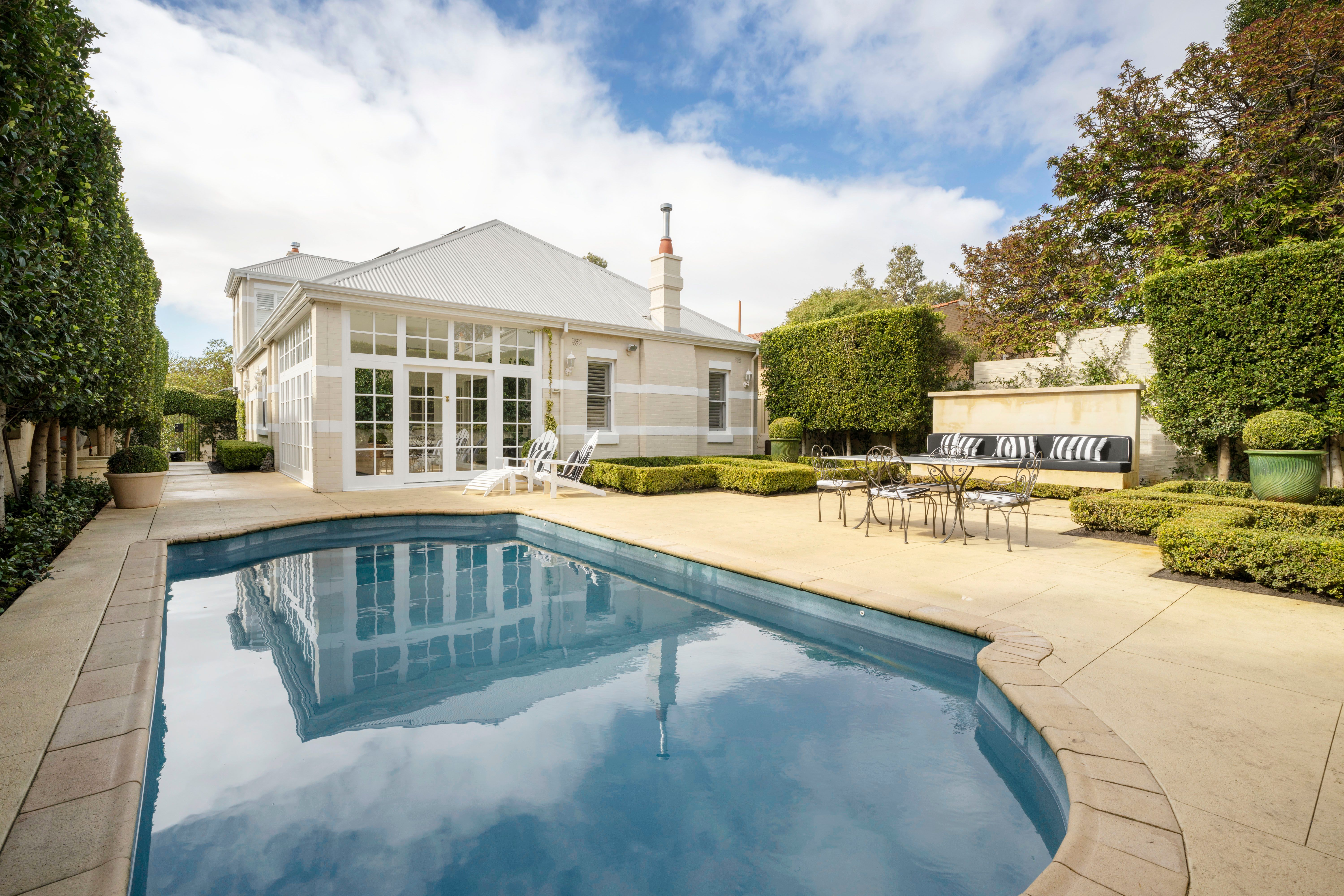 7 Freshwater Parade, Claremont WA 6010