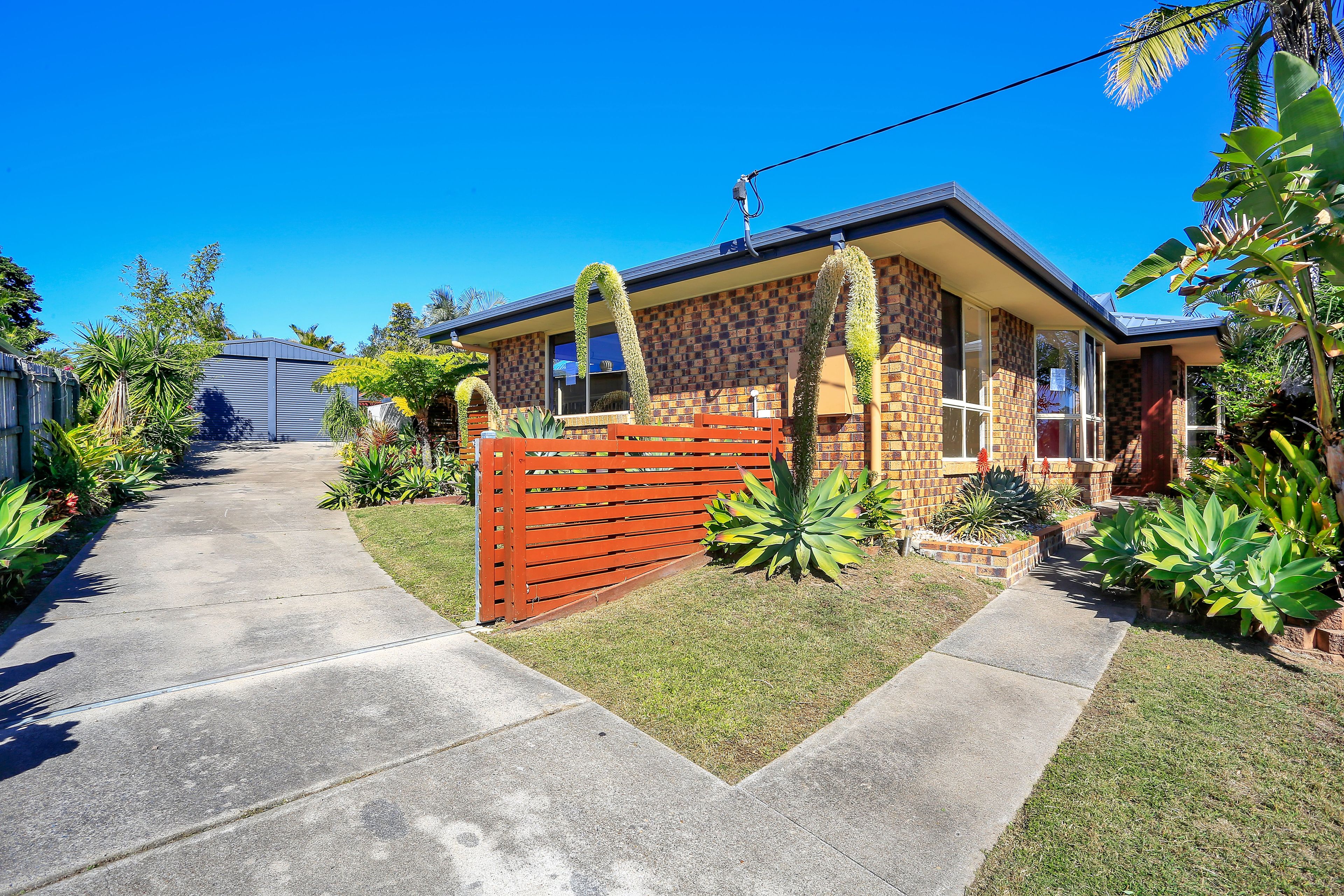 3 Carolyn Street, Dundowran Beach, QLD 4655