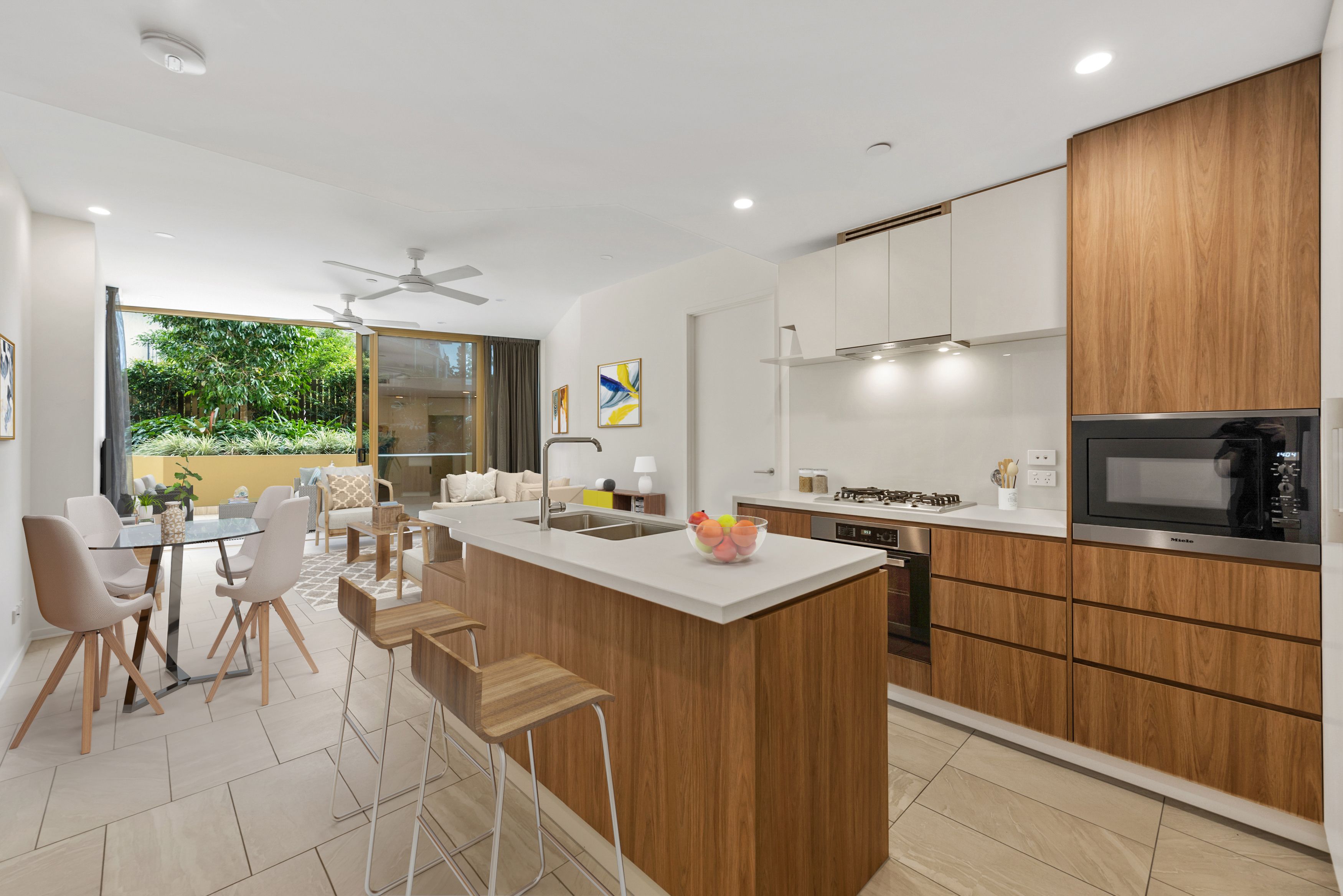 105/25 Shafston Avenue, Kangaroo Point, QLD 4169