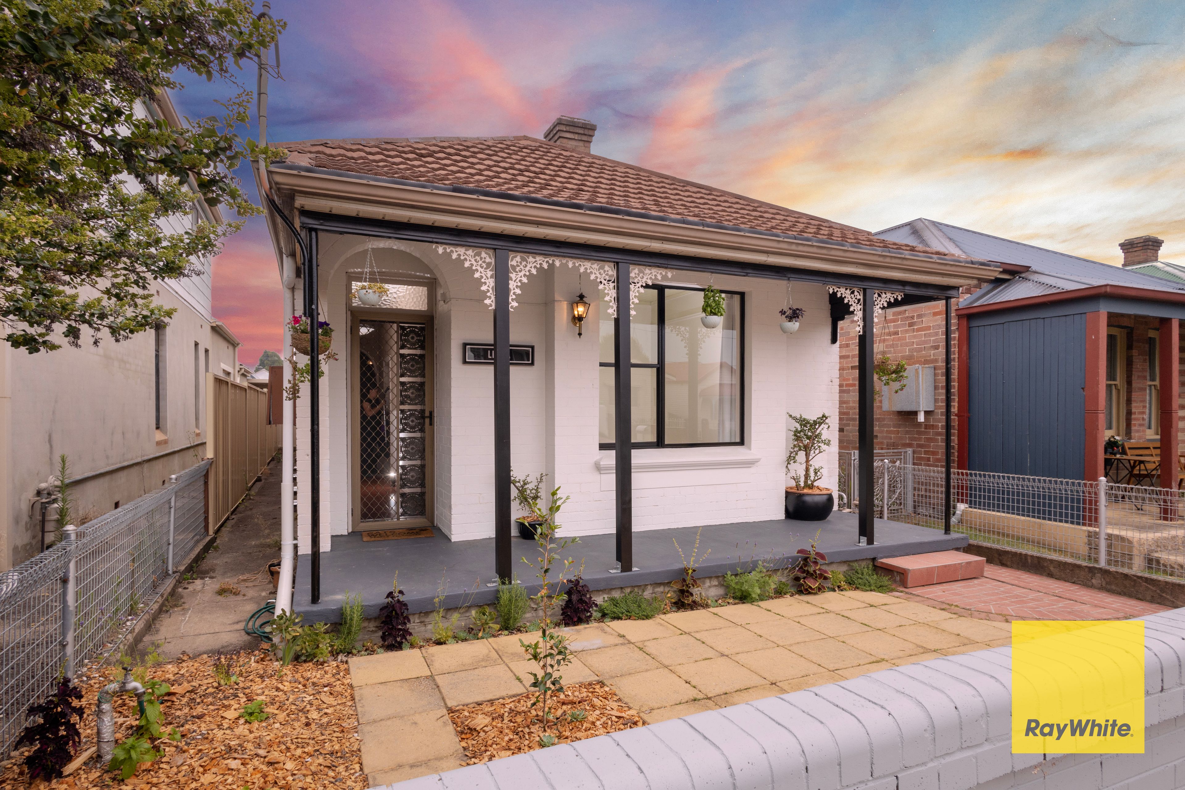 22 Laurence Street, Lithgow, NSW 2790 Leased House Ray White Lithgow