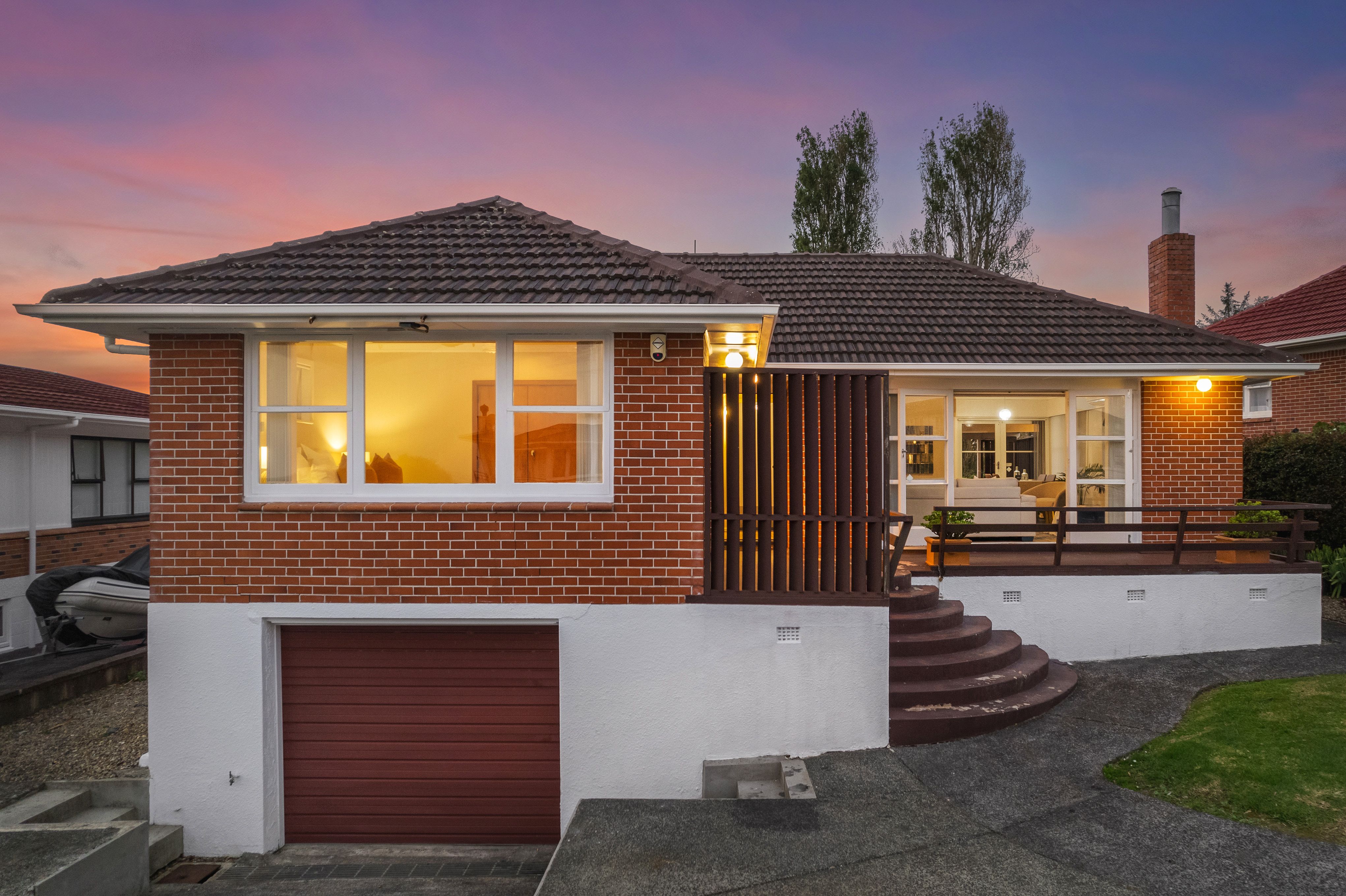 21 Lynbrooke Avenue, Blockhouse Bay, Auckland City 0600 Sold House