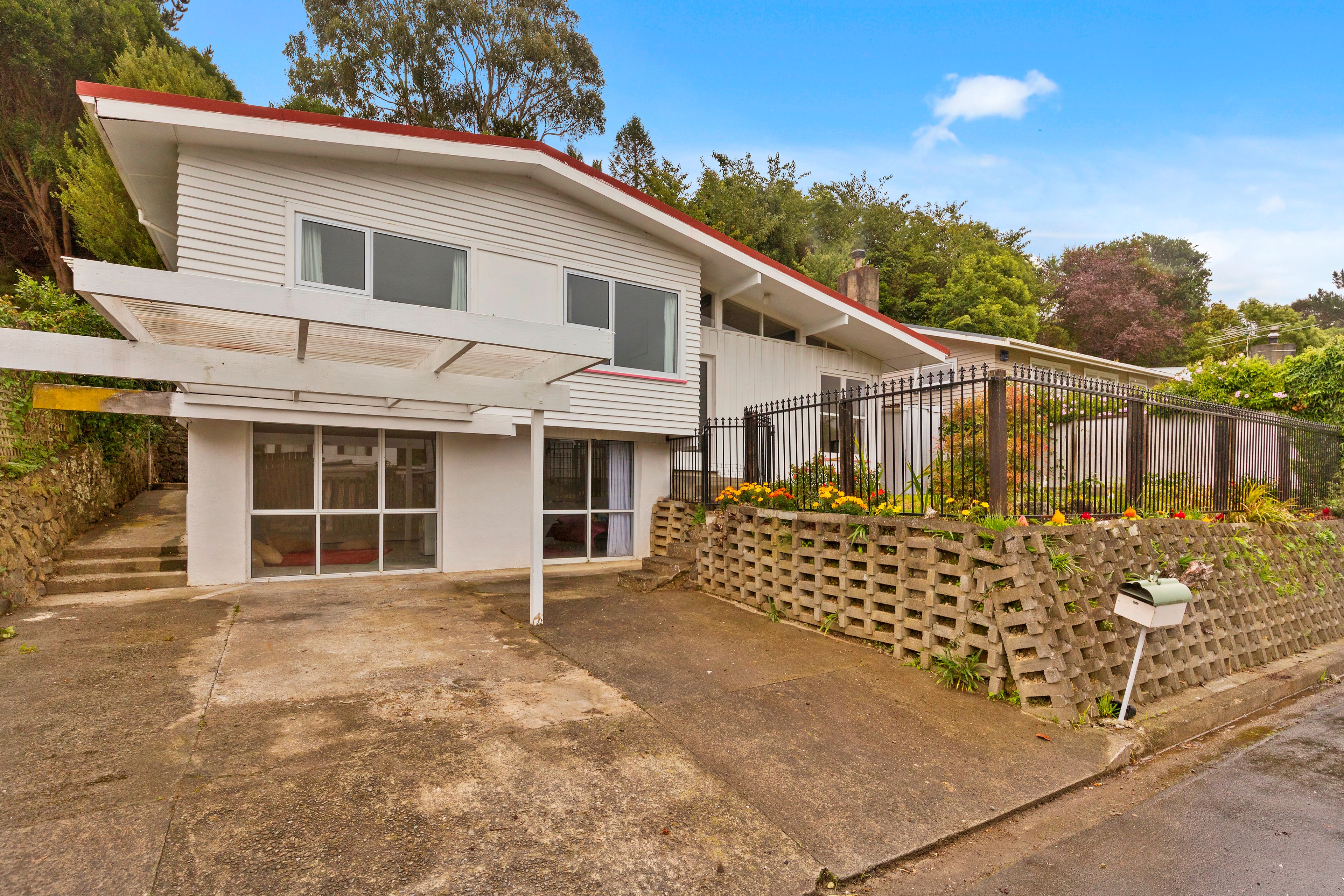 24 Holborn Drive, Stokes Valley, Lower Hutt City