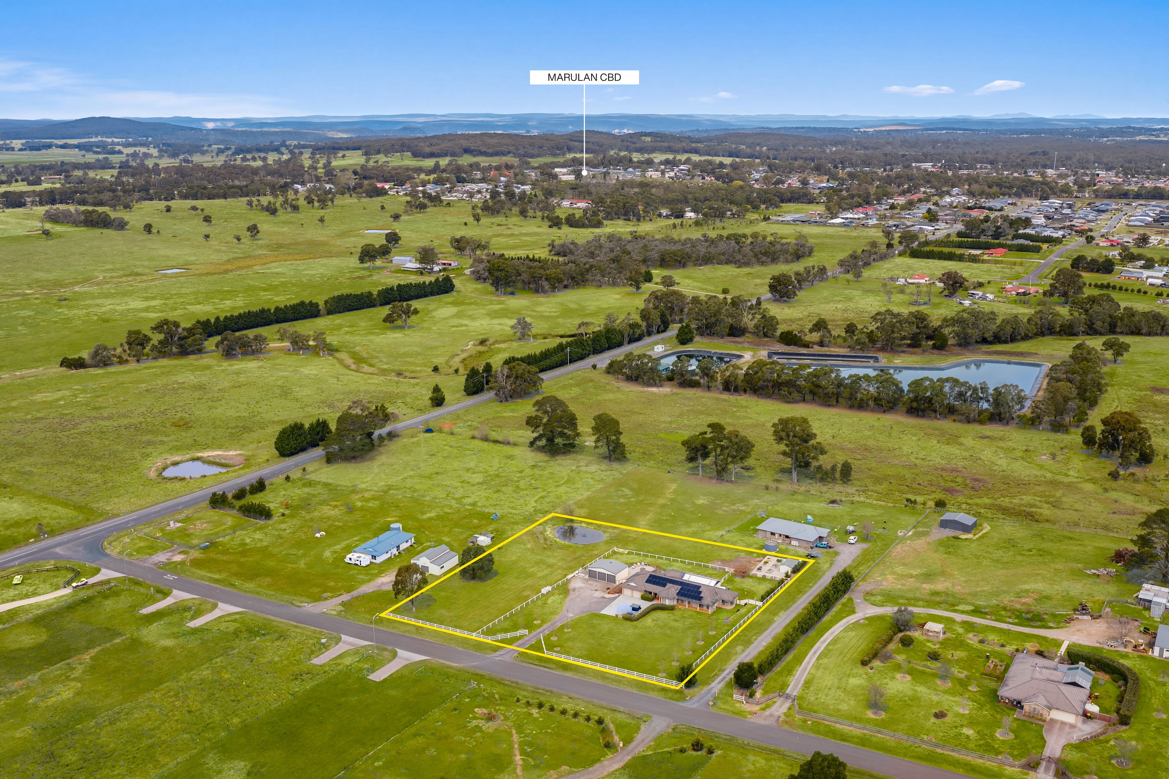 17 Merino Road — photo from Ray White Goulburn
