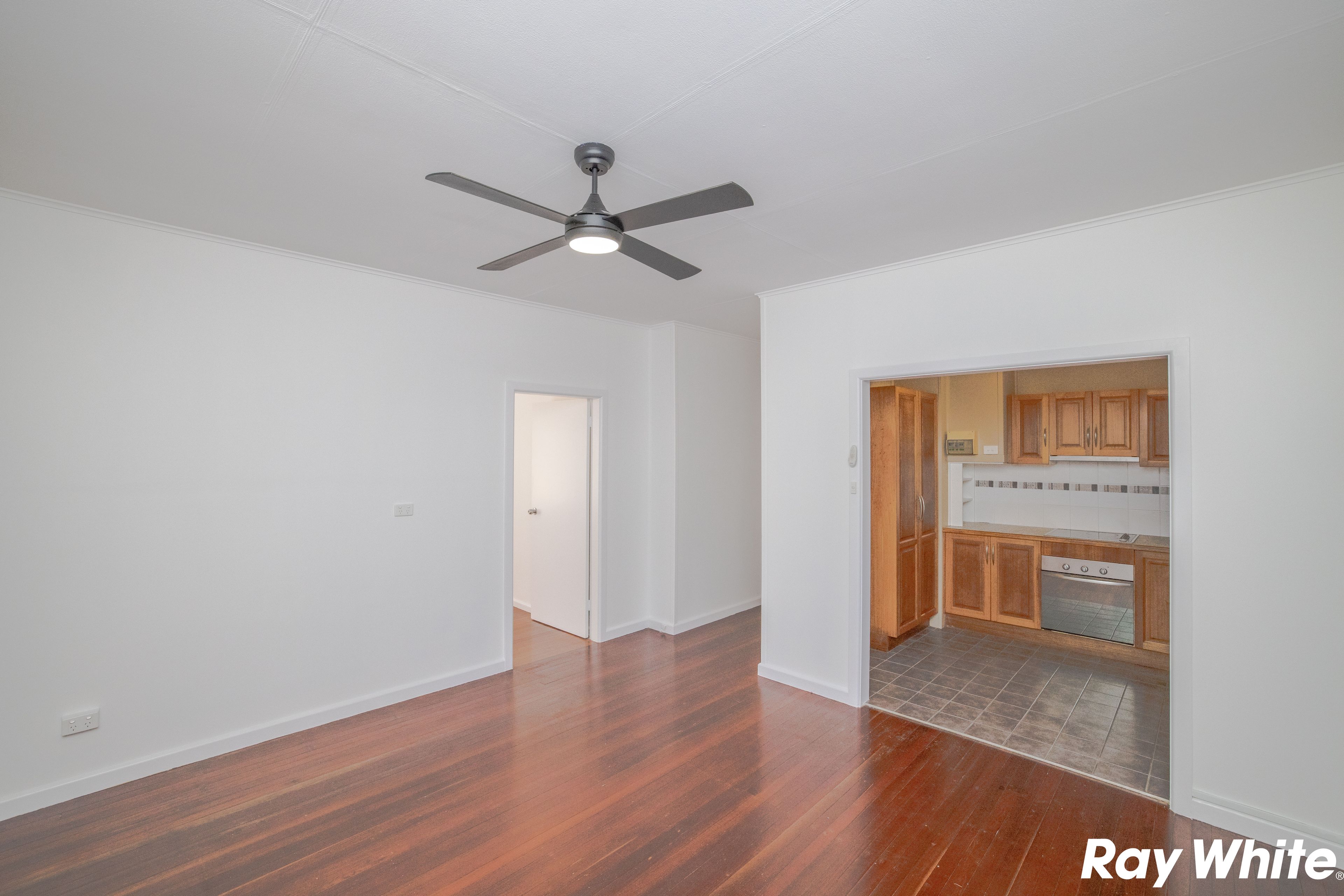 2/20 Helen Street — photo 5 of 5
