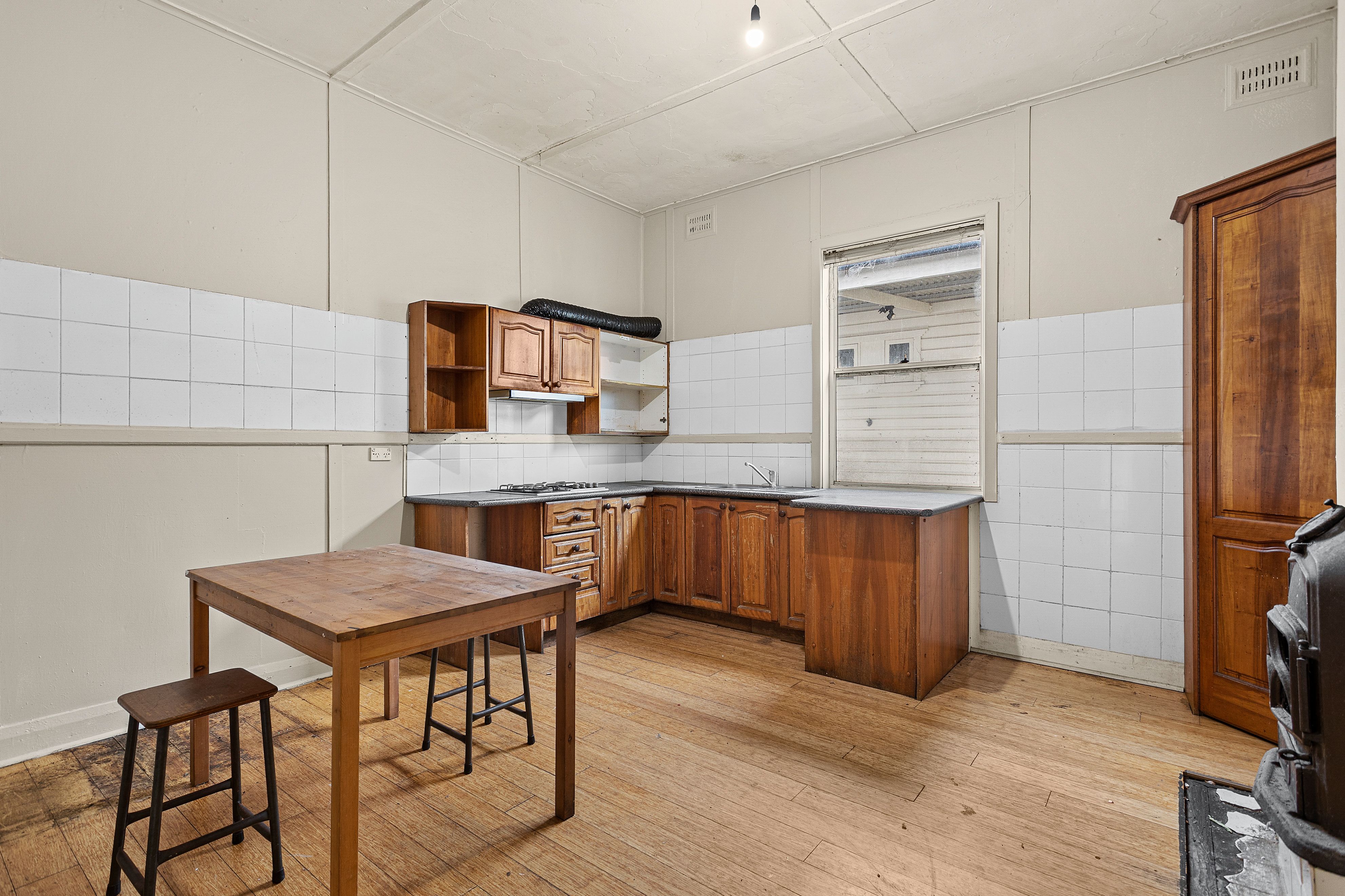 12 Dudley Street — photo 3 of 5