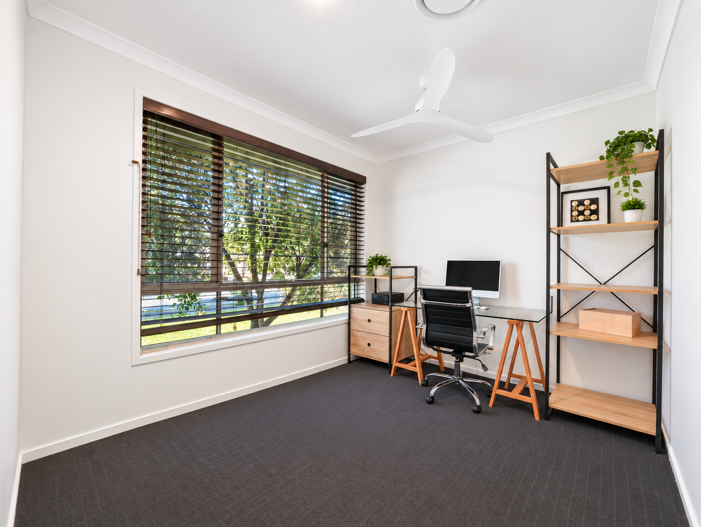 20 Manuka Road — photo 9 of 18