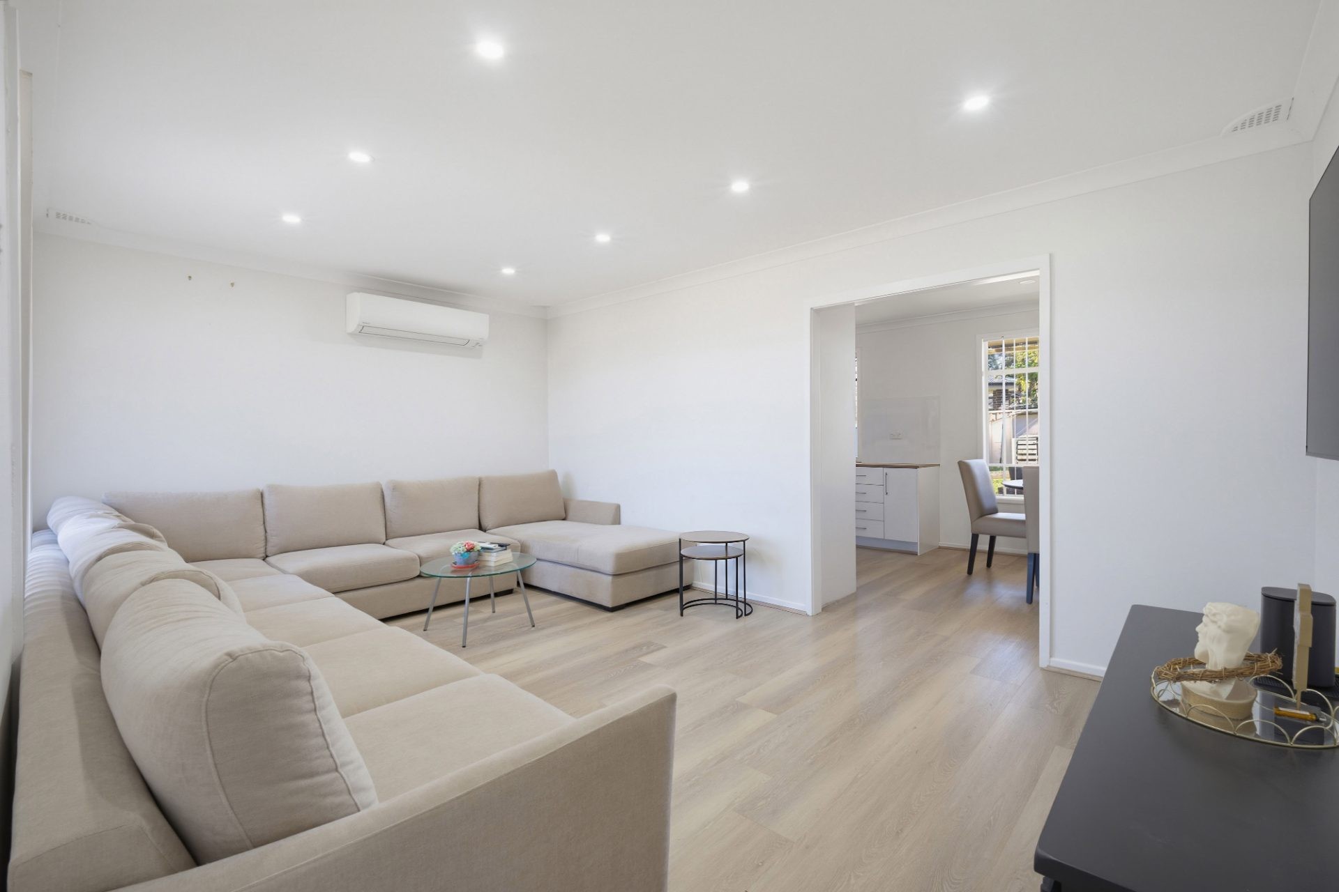 8 Reginald Place, Merrylands, NSW 2160