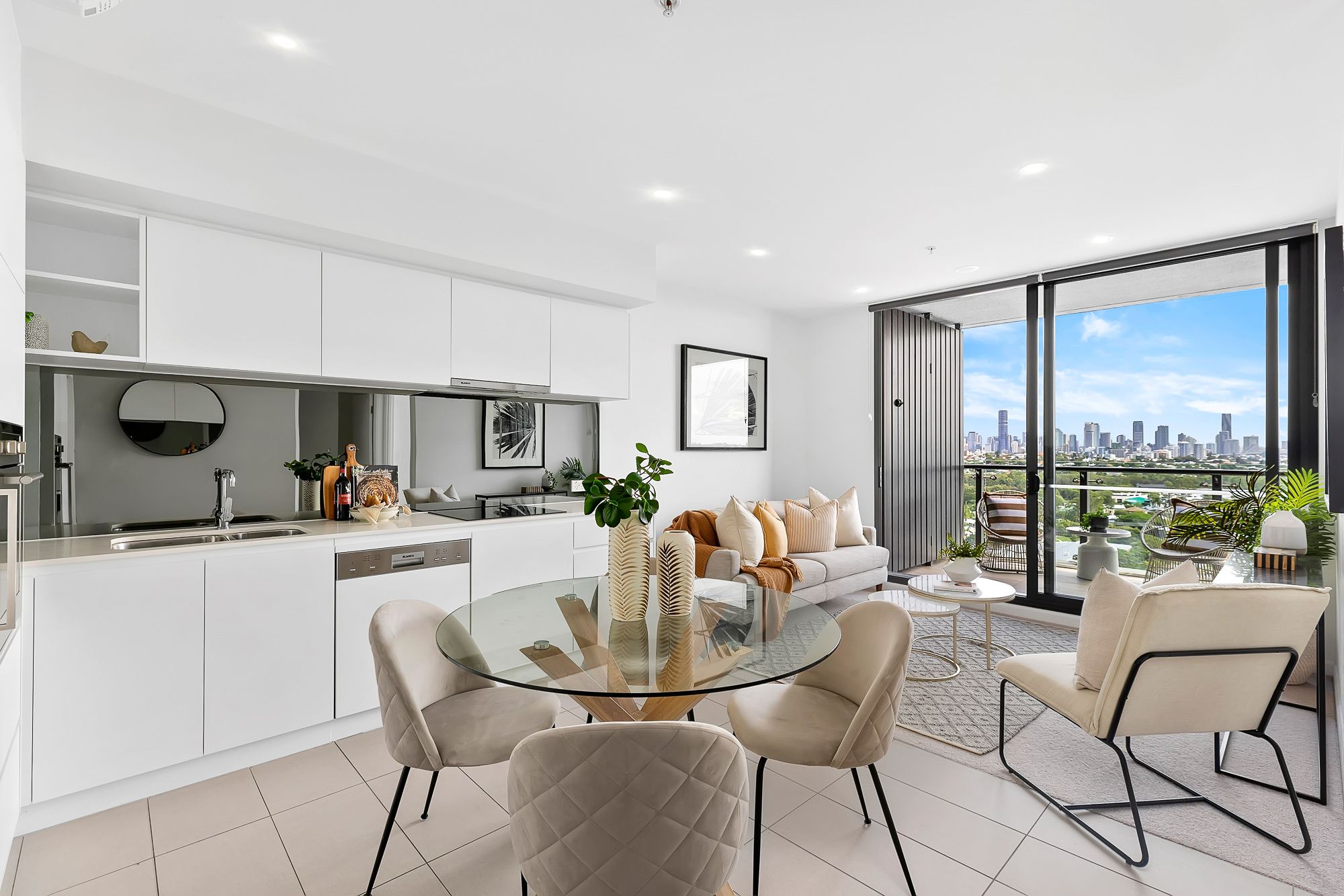 31403/300 Old Cleveland Road, Coorparoo, QLD 4151