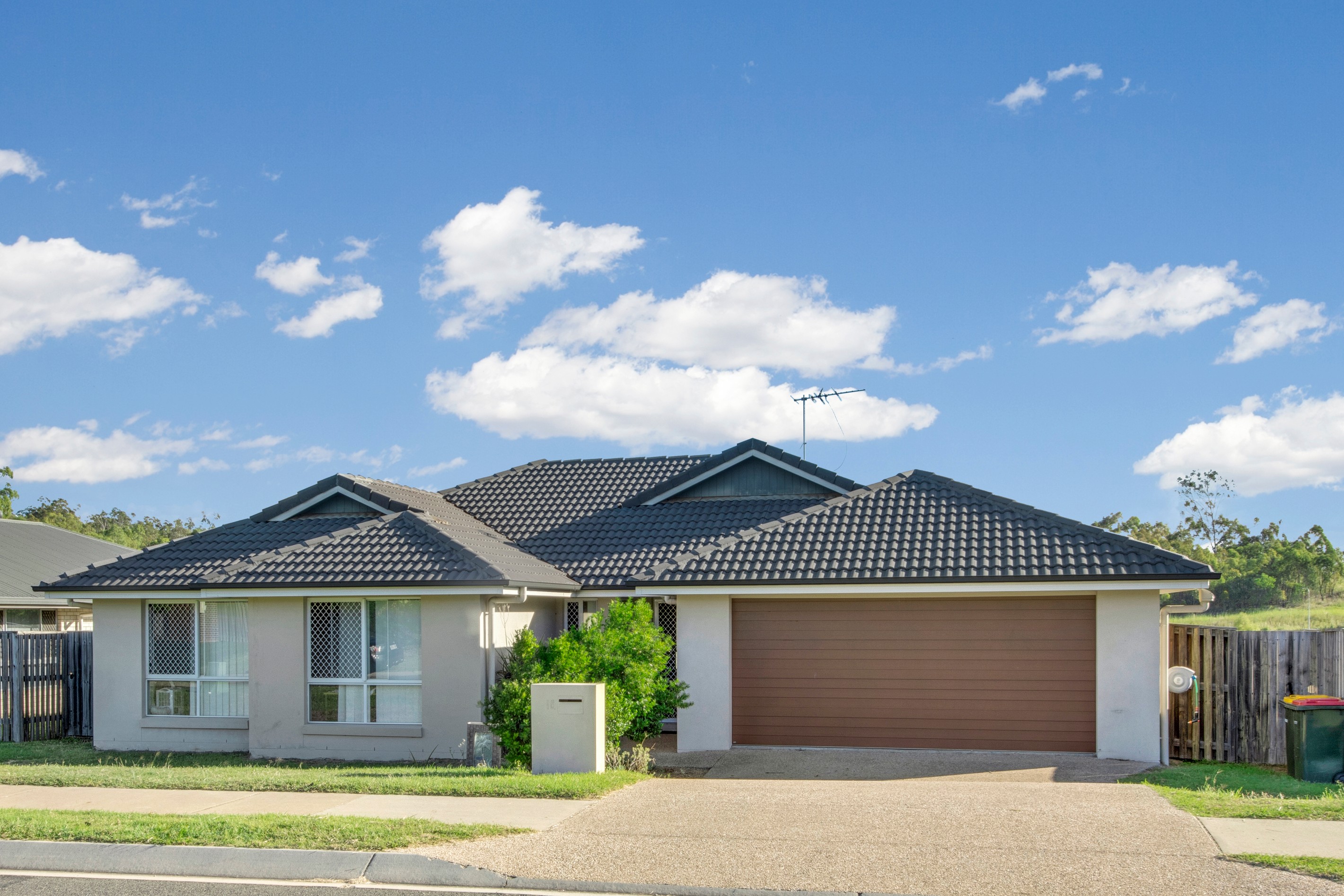 18 Bendee Street, Glen Eden, QLD 4680