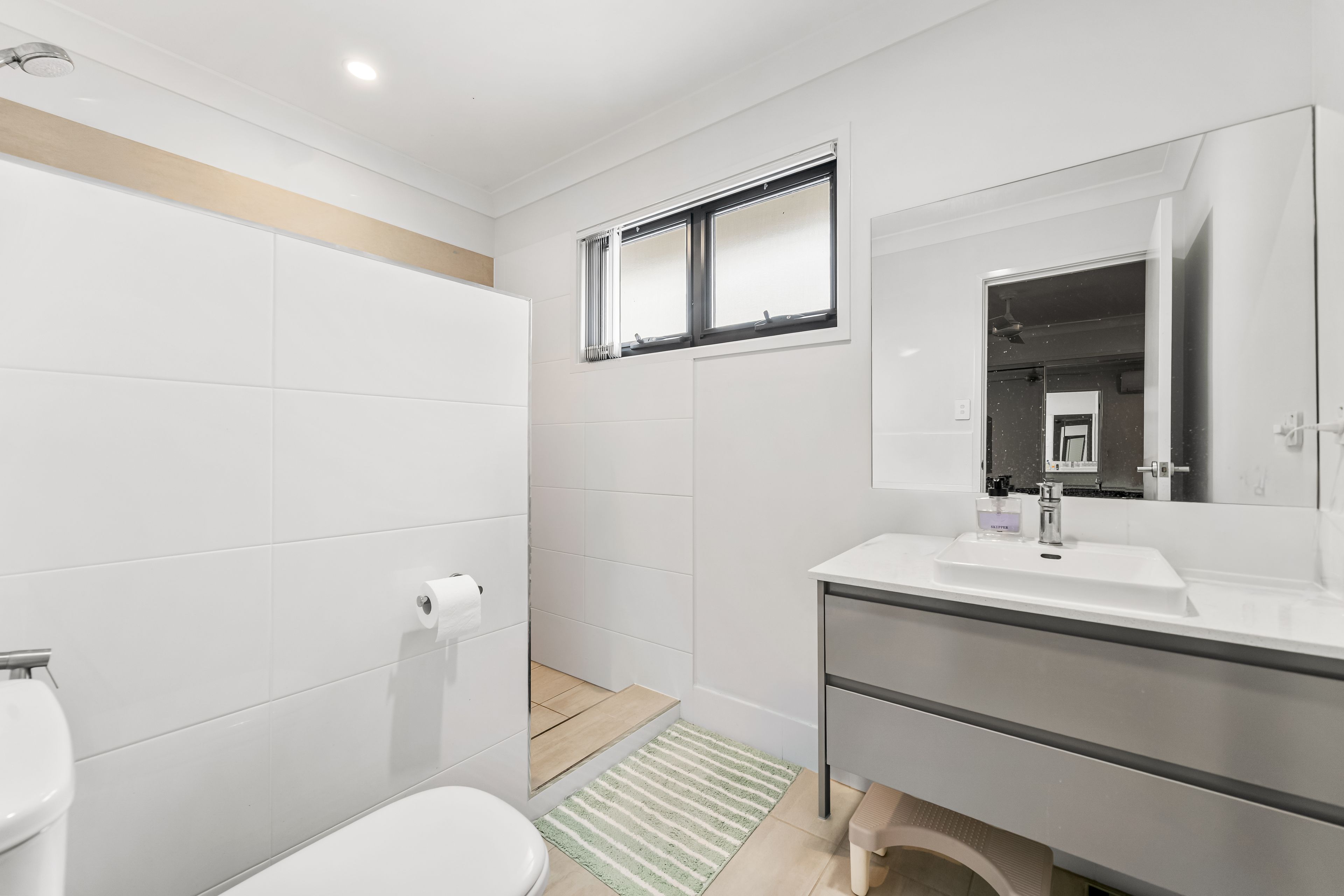 6 Jaguar Lane — photo 14 of 20