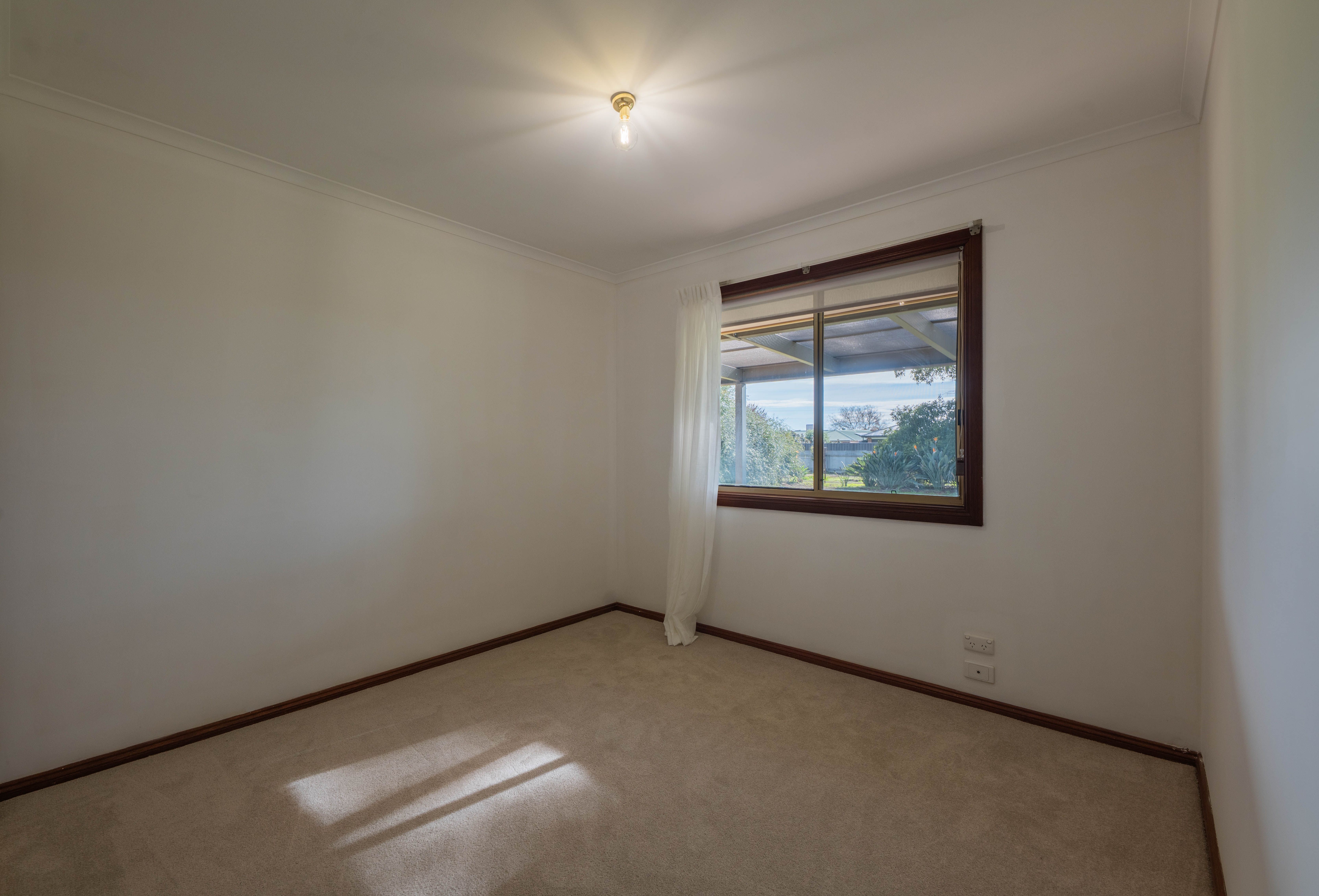 29 Conway Street — photo 17 of 27