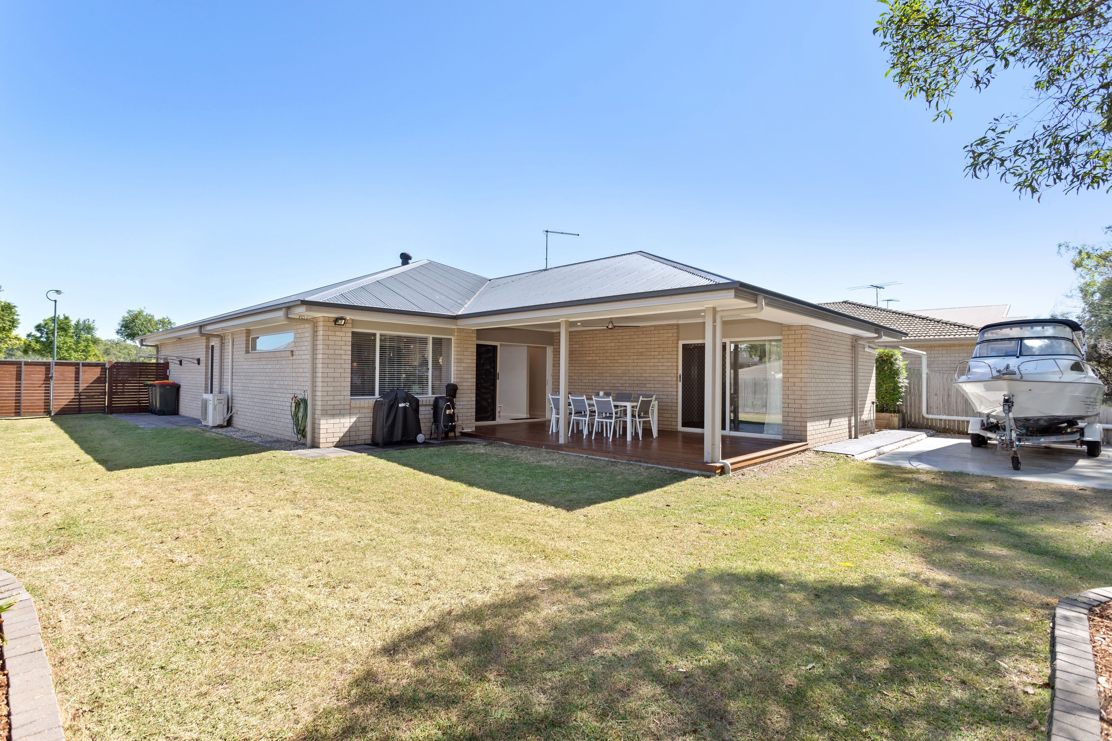 19 Turrbal Street, Bellbowrie, QLD 4070